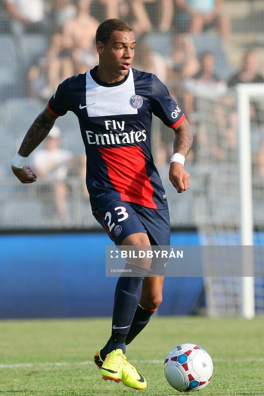Fotboll, Träningsmatch, Sturm Graz - Paris Saint-Germain: Gregory Van der Wiel - 09.07.2013 - Sturm Graz / Paris Saint Germain - Match Amical