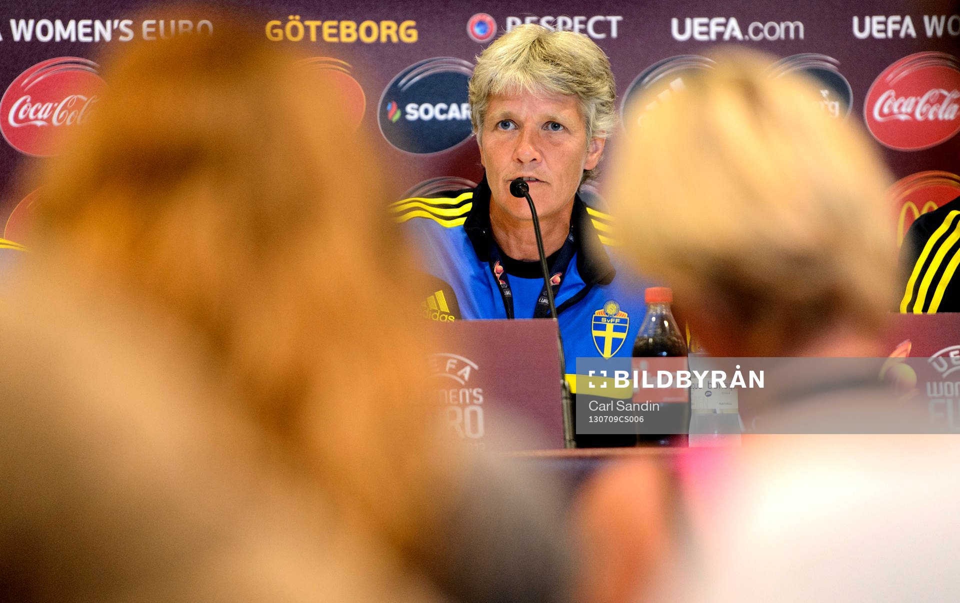 Sveriges förbundskapten Pia Sundhage svarar på frågor
