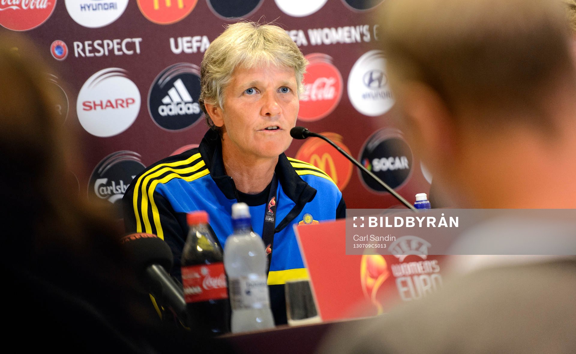 Sveriges förbundskapten Pia Sundhage svarar på frågor