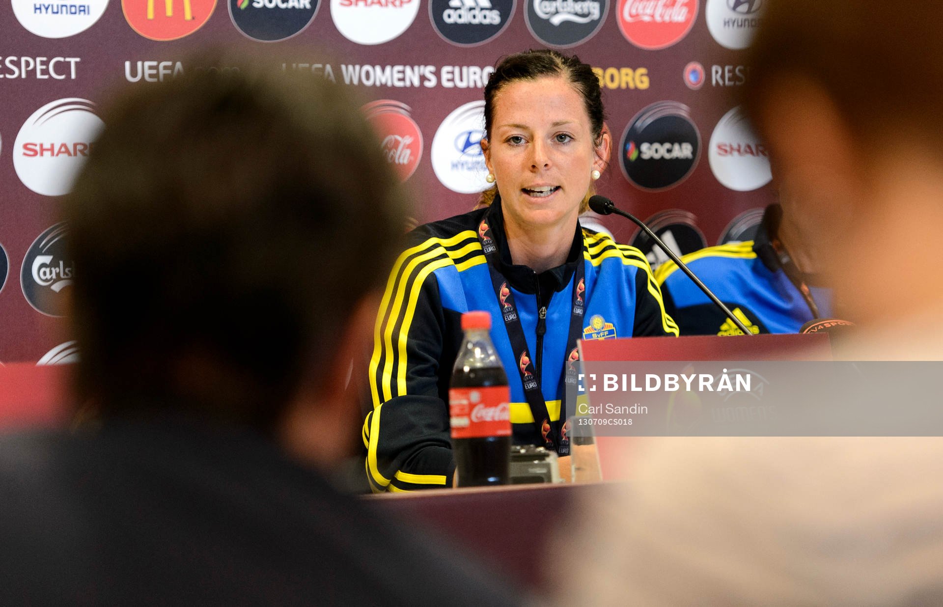 Sveriges Lotta Schelin svarar på frågor