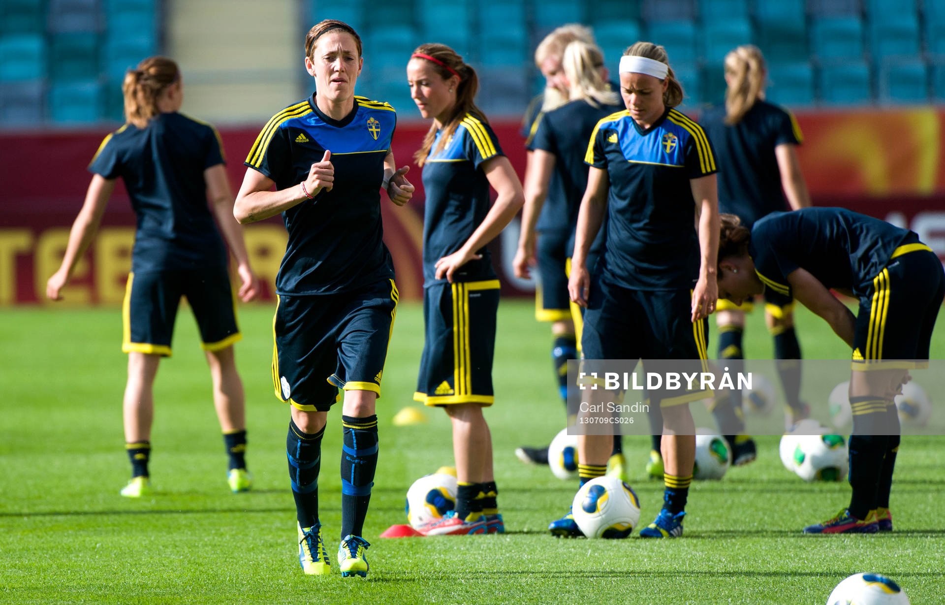 Sveriges Therese Sjögran joggar