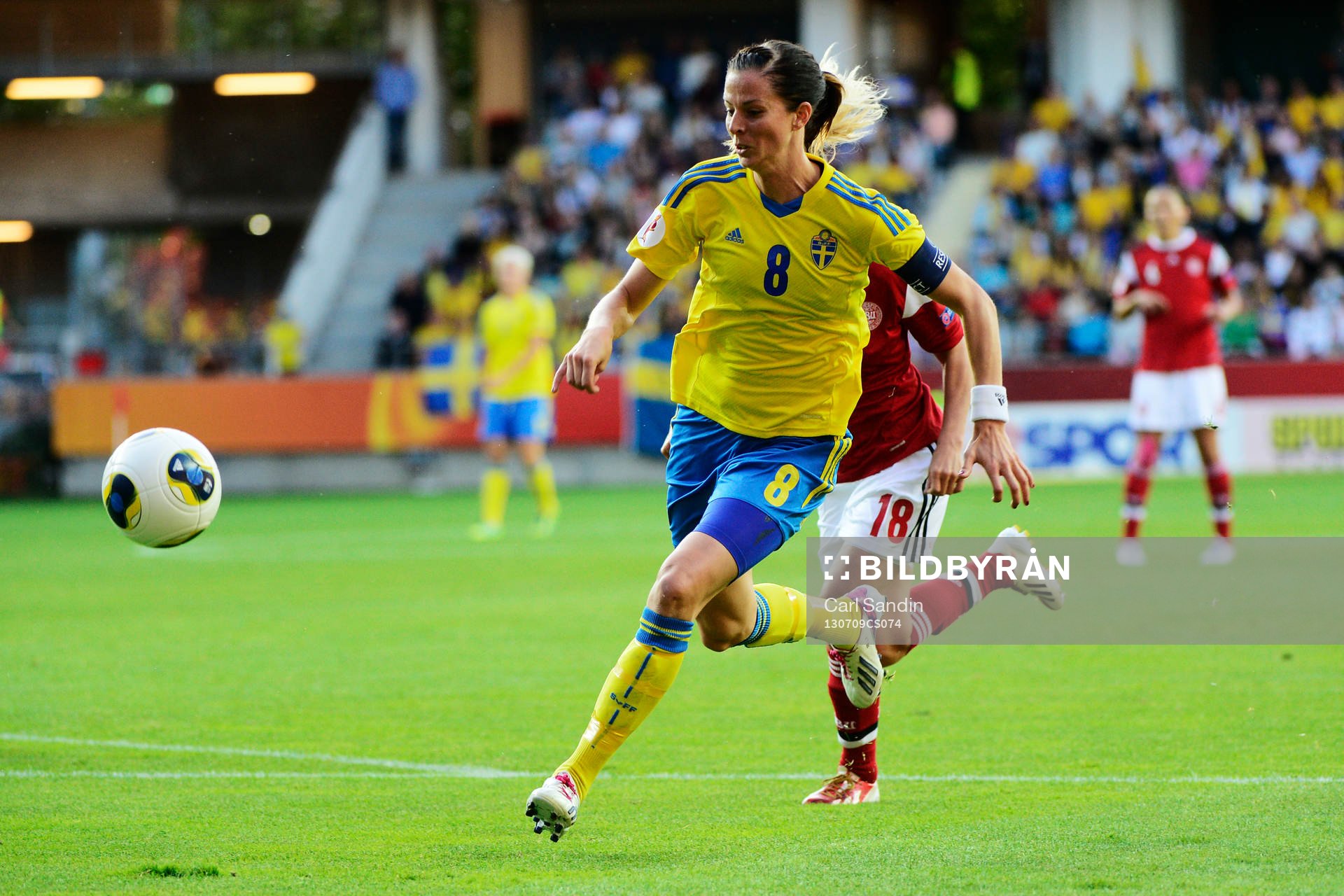 Sveriges Lotta Schelin i matchen mellan Sverige och Danmark