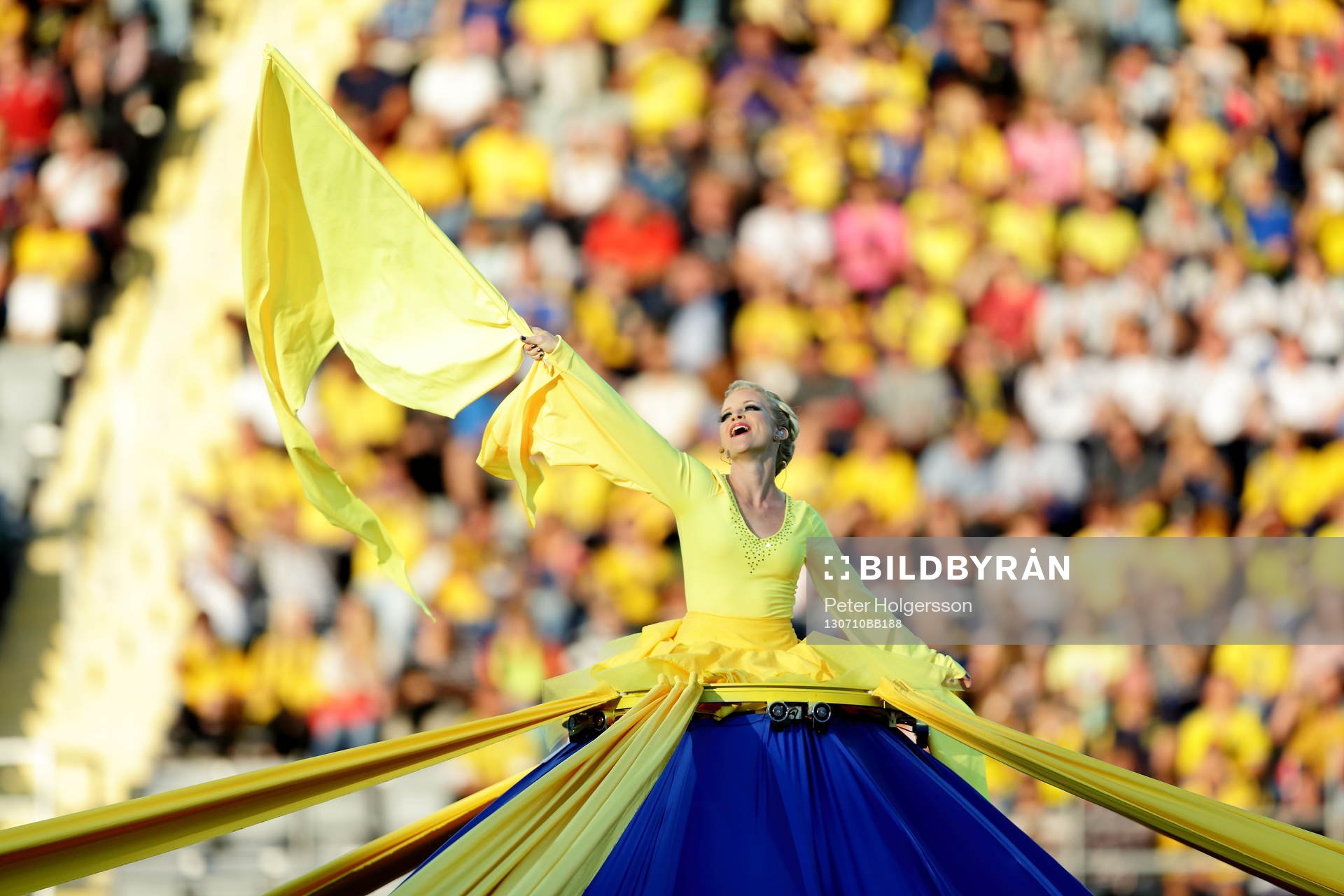 Invigning före matchen mellan Sverige och Danmark