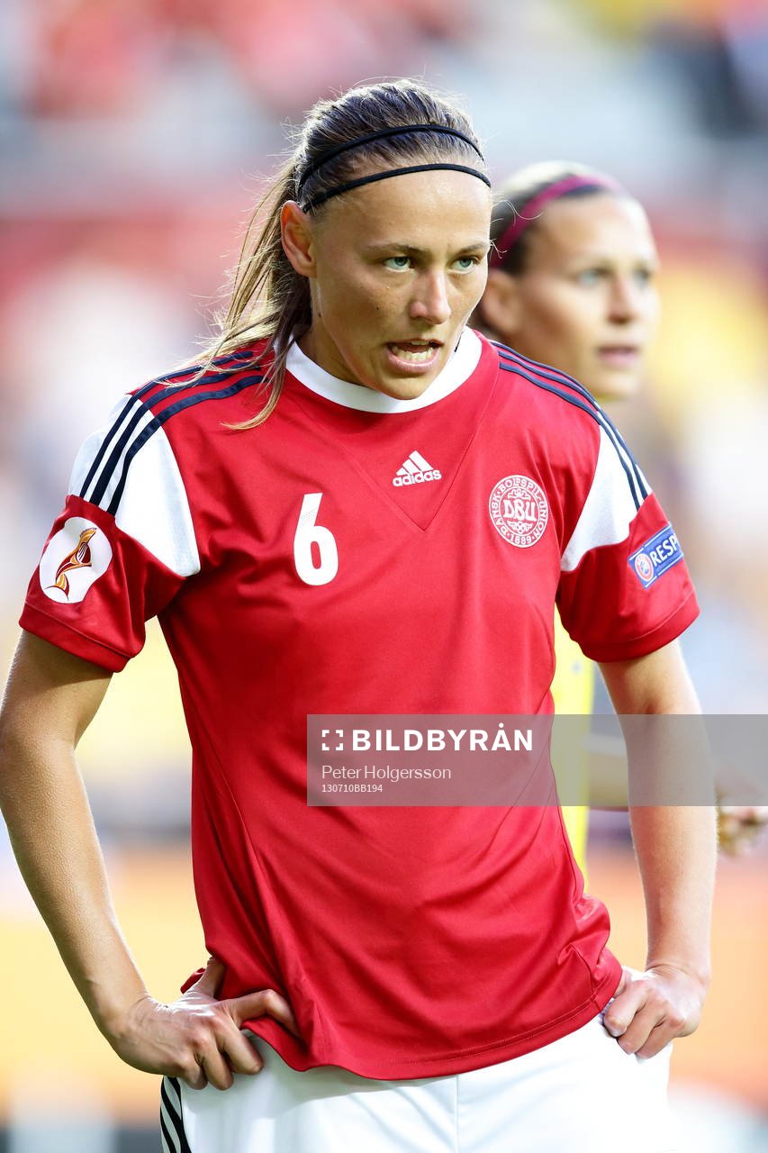 Danmarks Mariann Knudsen  i matchen mellan Sverige och