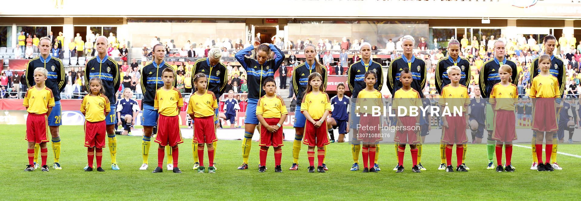 Sveriges startelva med Marie Hammarström, Caroline Seger,
