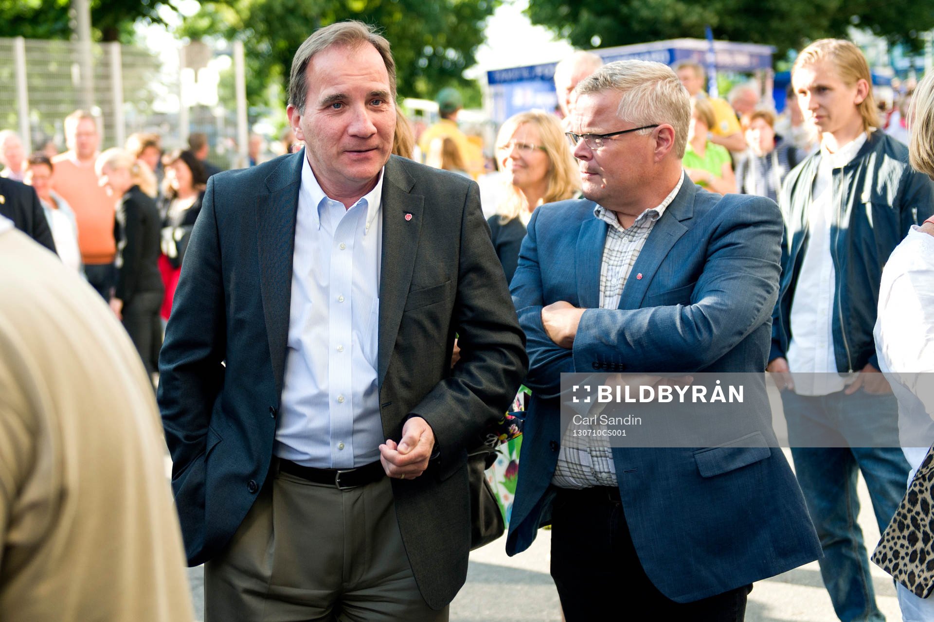 Socialdemokraternas partiledare Stefan Löfven utanför