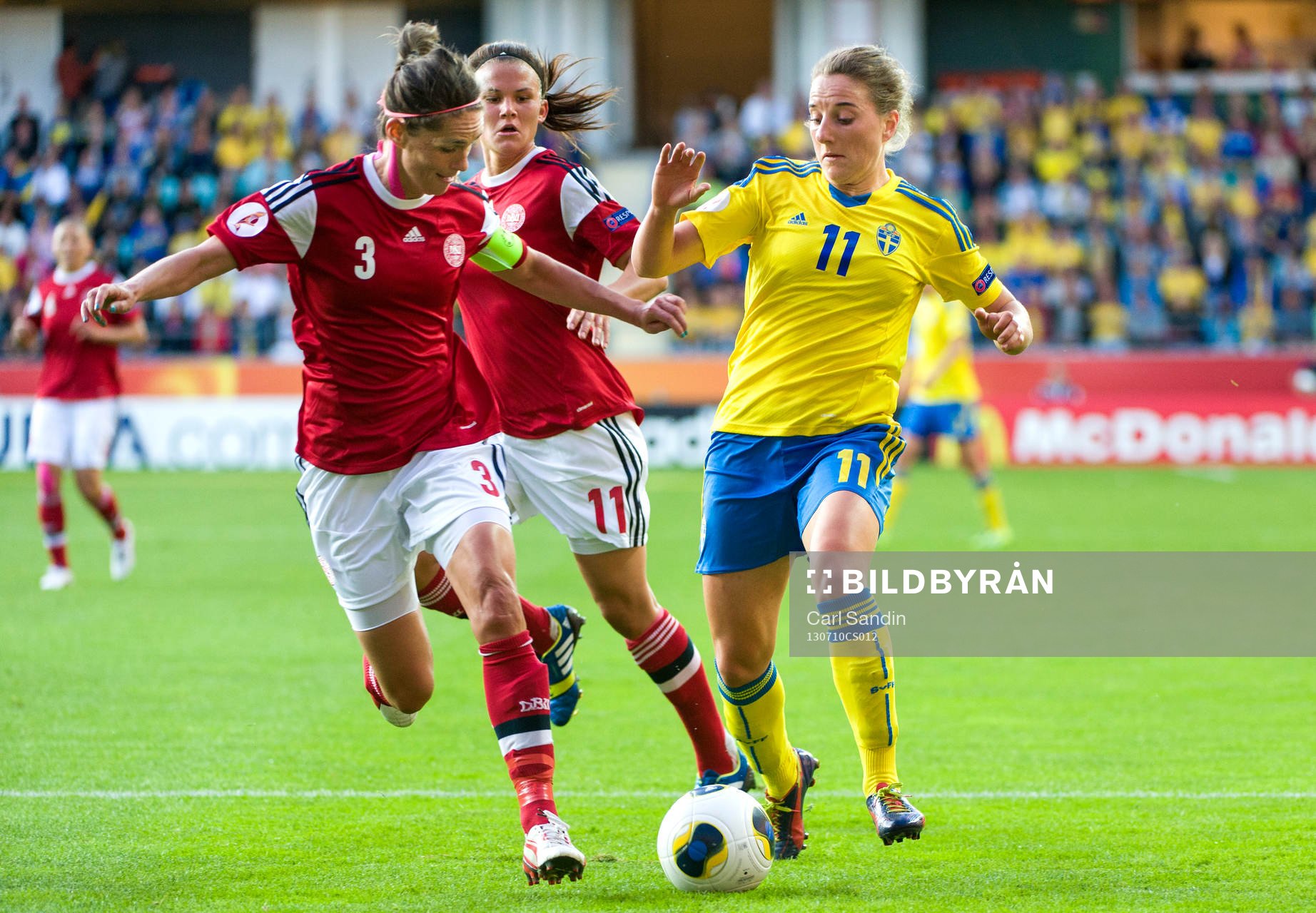 Närkamp mellan Danmarks Katrine Söndergaard