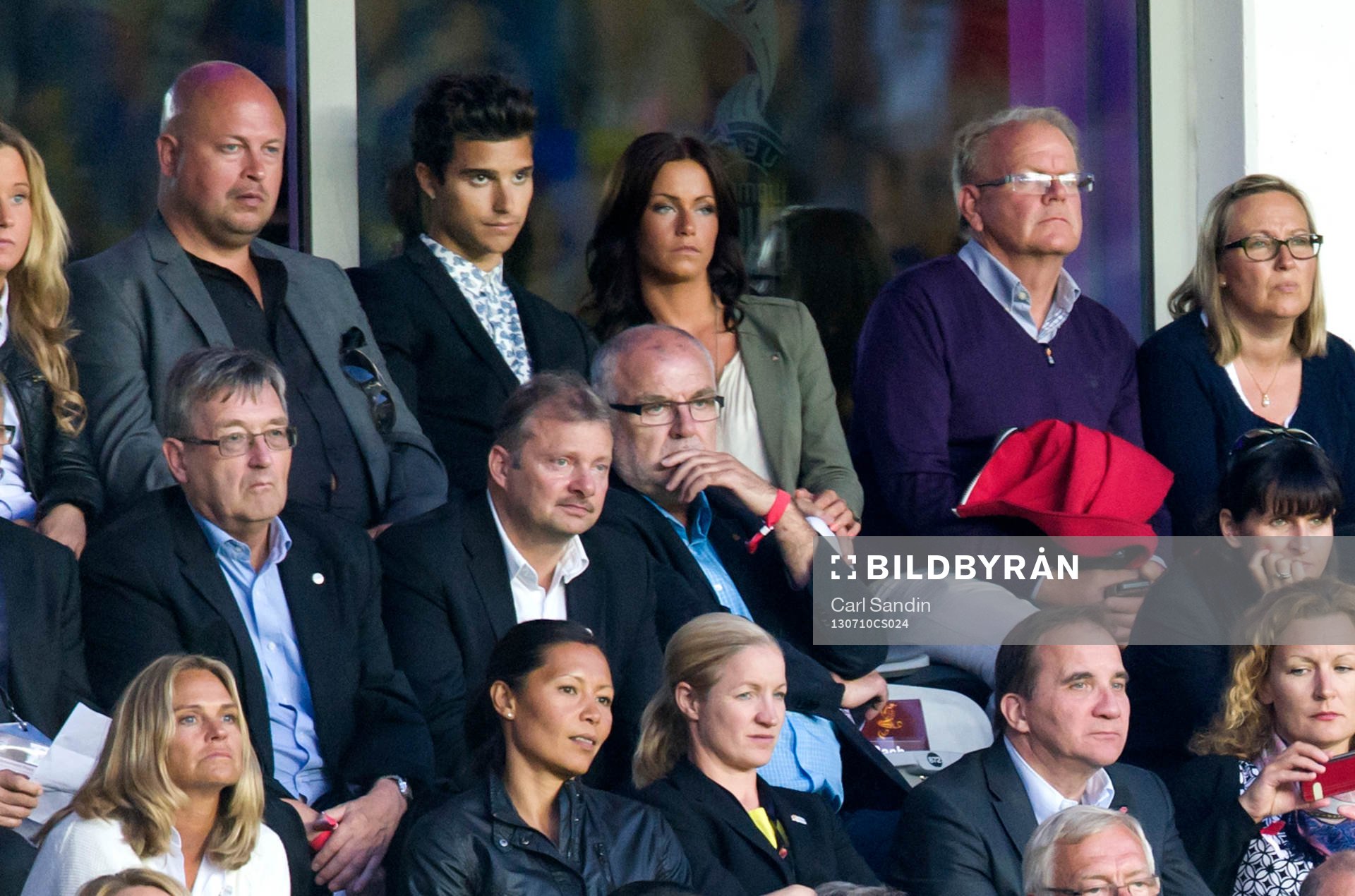 Bland andra Erik Saade (uppe till vänster), Jane