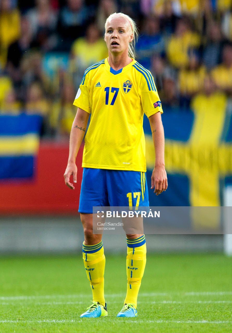 Sveriges Caroline Seger i matchen mellan Sverige och Danmark