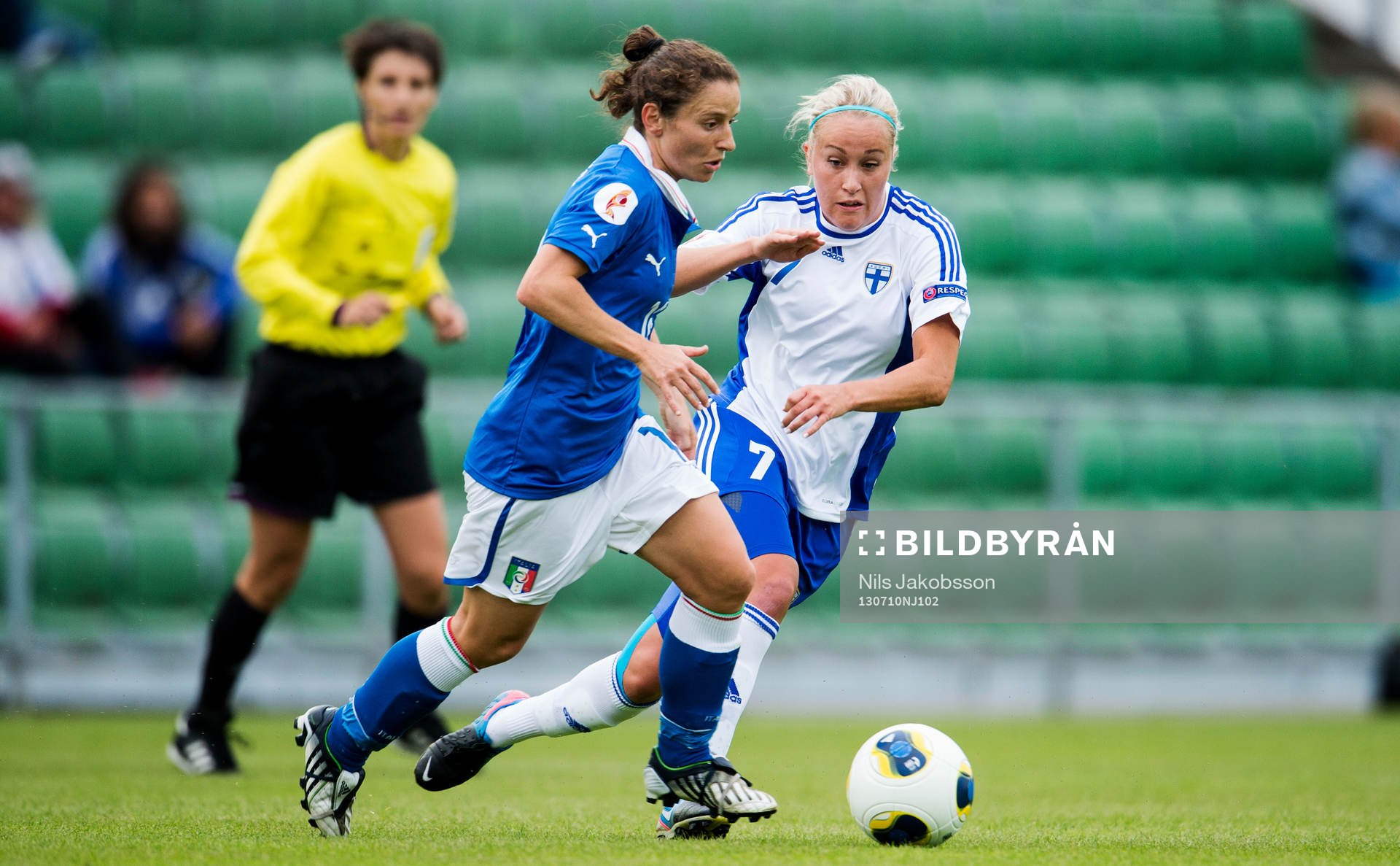 Italiens Daniela Stracchi och Finlands Annika Kukkonen