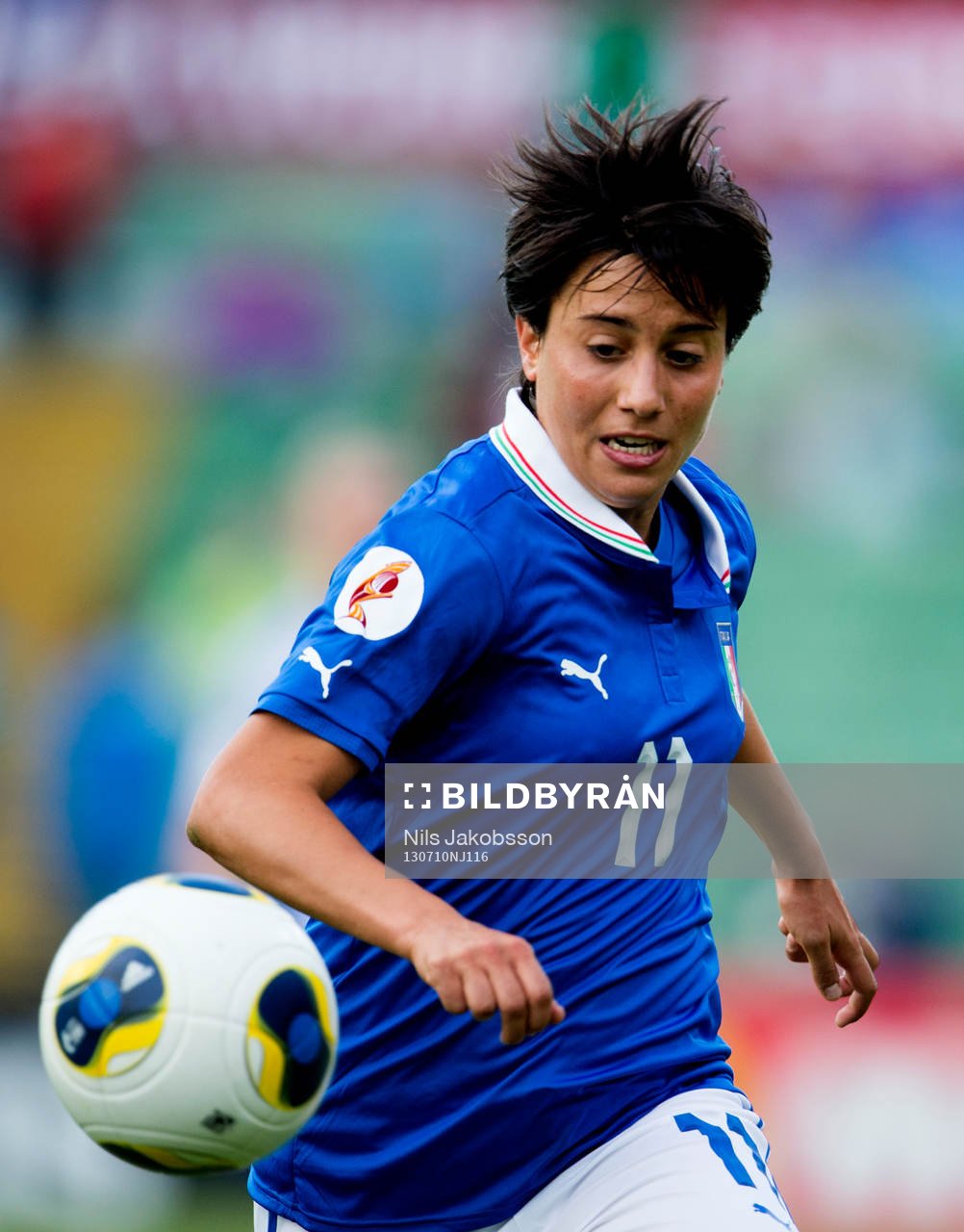Italiens Alice Parisi under matchen mellan Italien och Finland under dam-EM i fotboll den 10 juli 2013 i Halmstad.