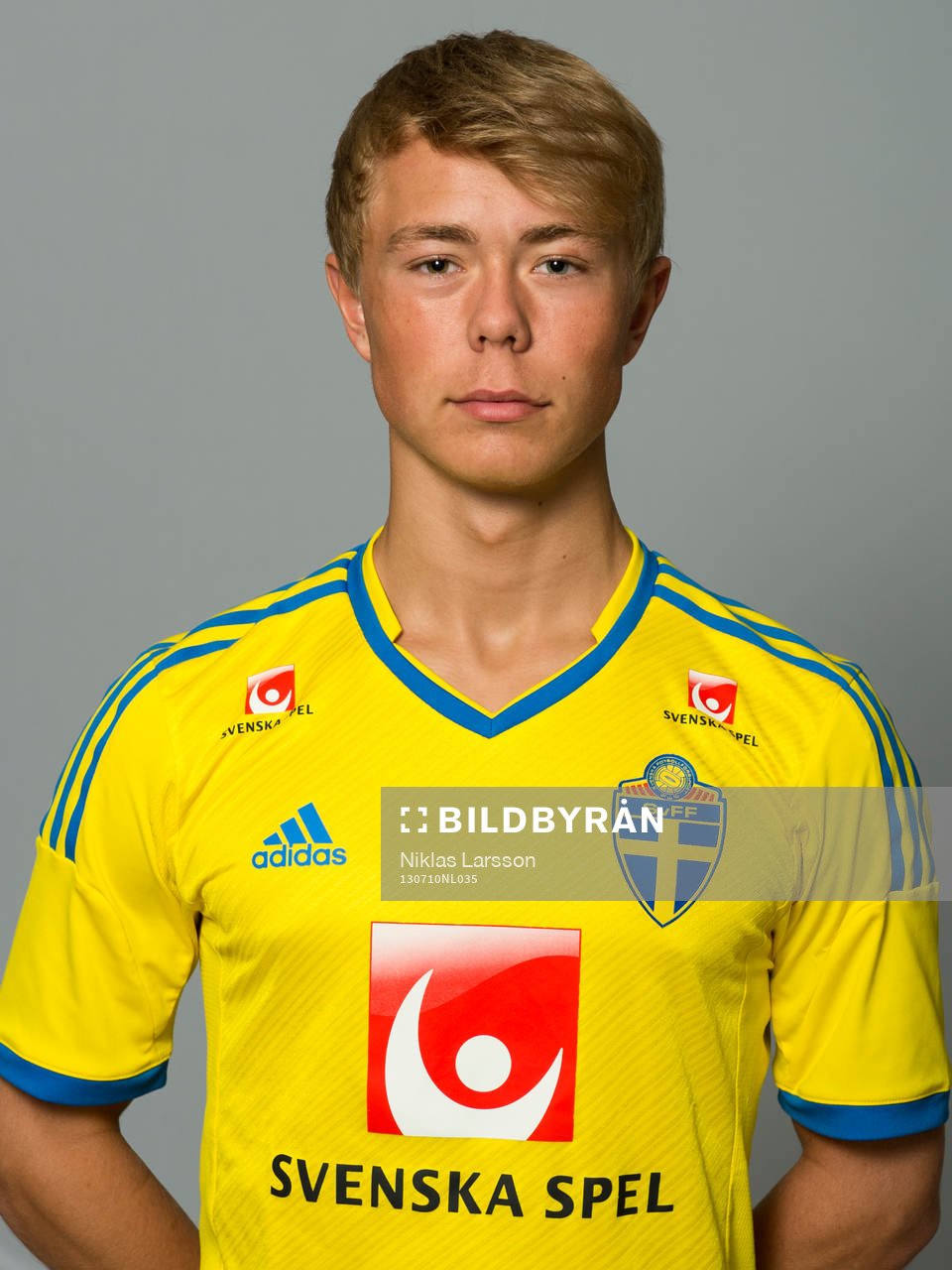 Joel Andersson spelar i det svenska P17 landslaget i fotboll