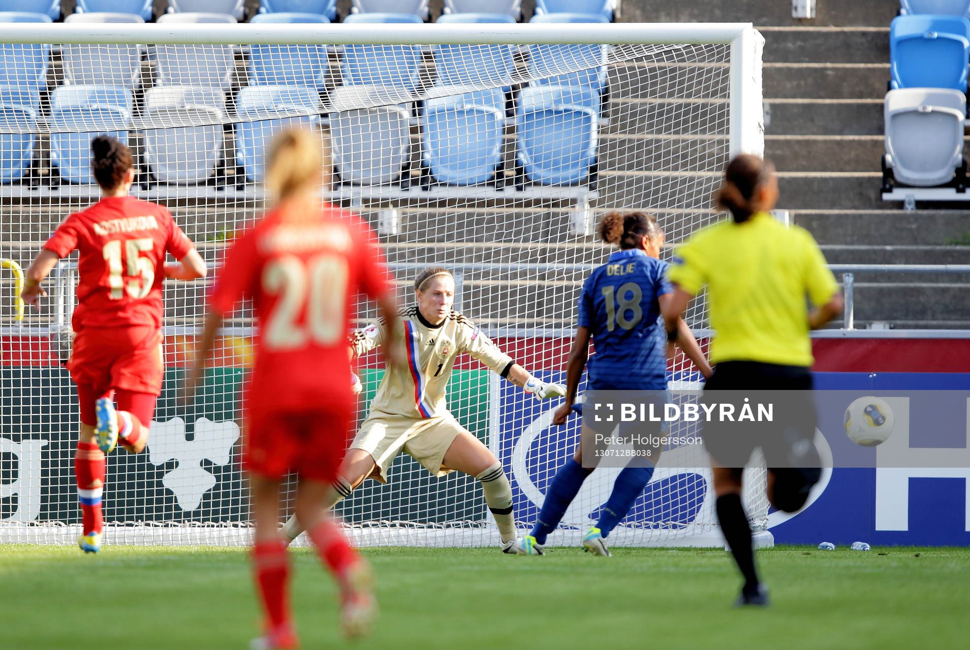 Mål 2-0 av Frankrikes Marie-Laure Delie  i matchen mellan