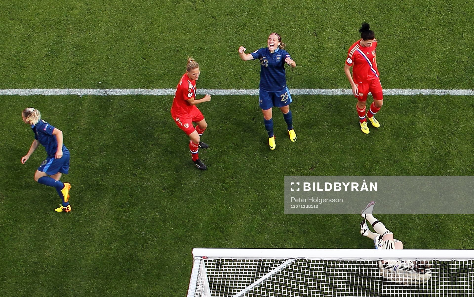 Mål 3-0 av Frankrikes Eugénie Le Sommer bakom Rysslands