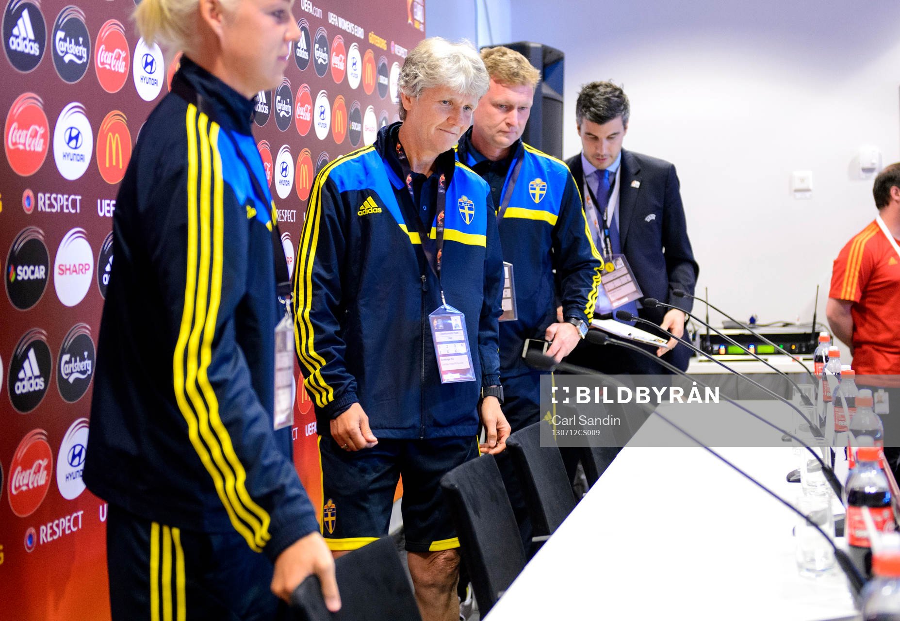 Sveriges Caroline Seger och förbundskapten Pia Sundhage