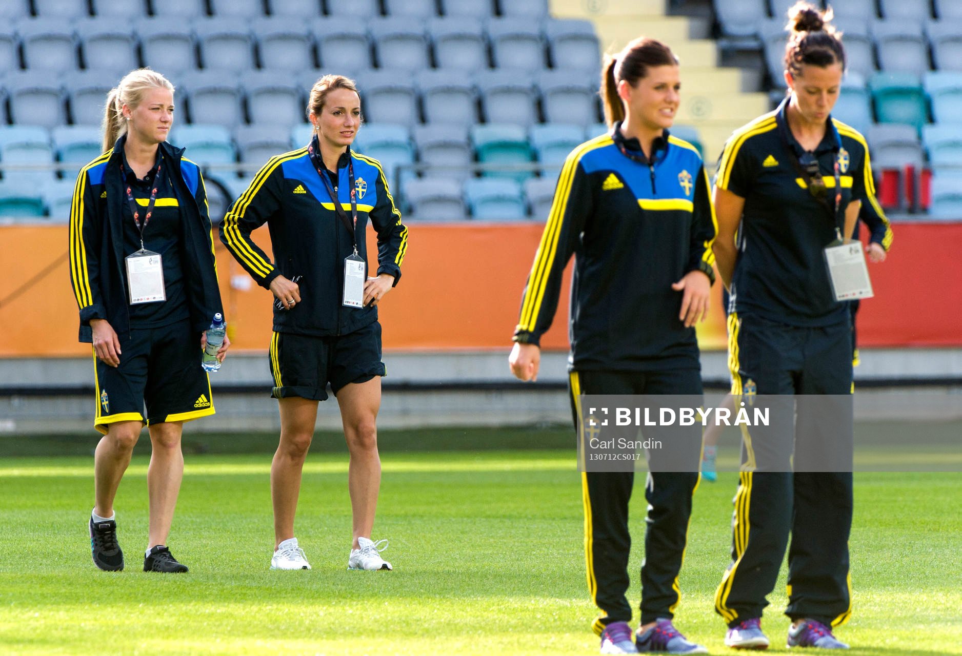 Sveriges Jenny Hjohlman, Kosovare Asllani Olivia Schough