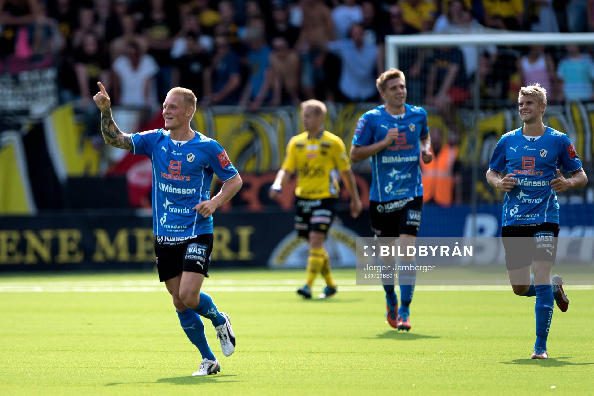 Halmstads Gudjón Baldvinsson jublar