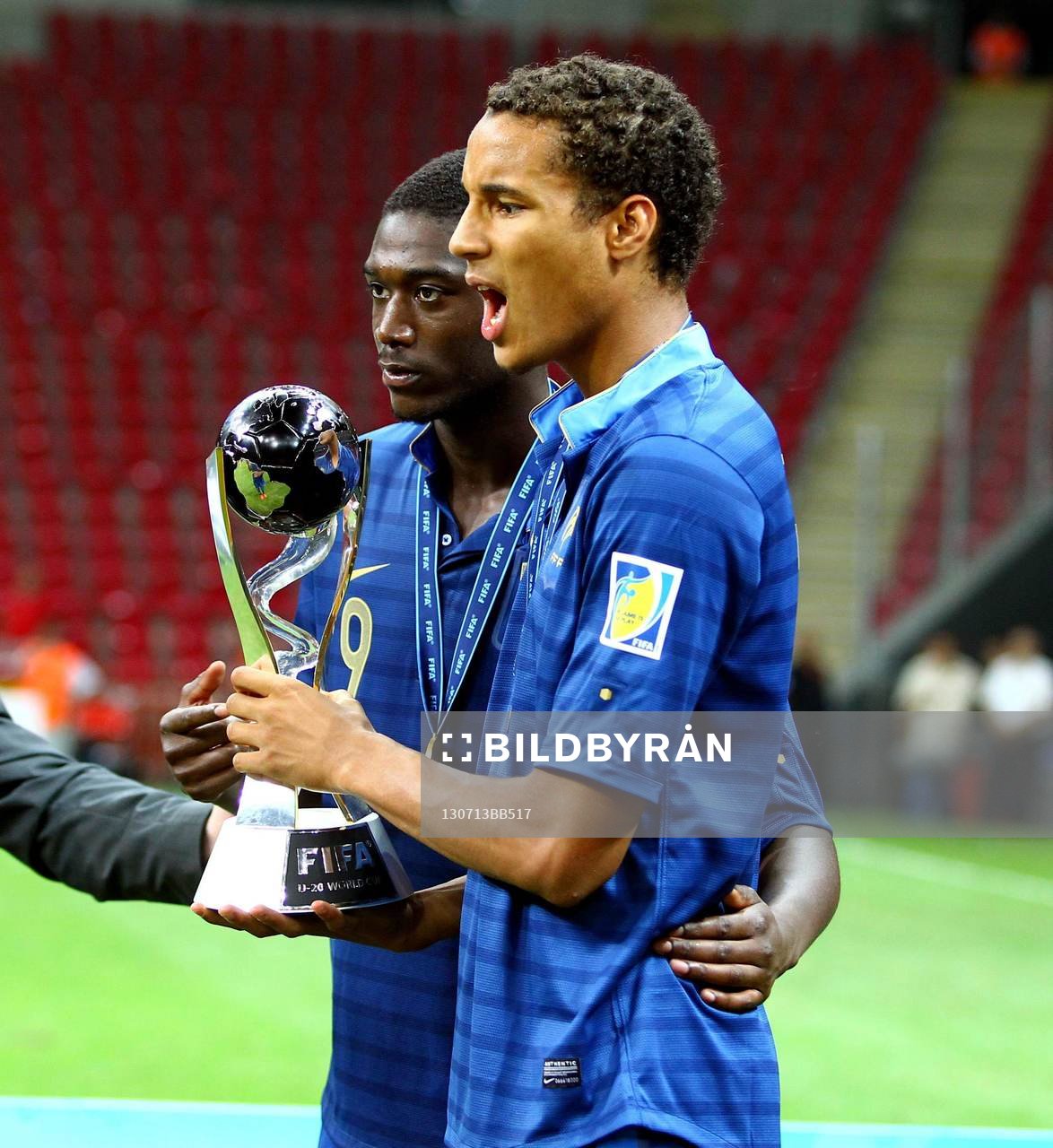 Victoire de la France  / Yaya Sanogo  - France Champion du
