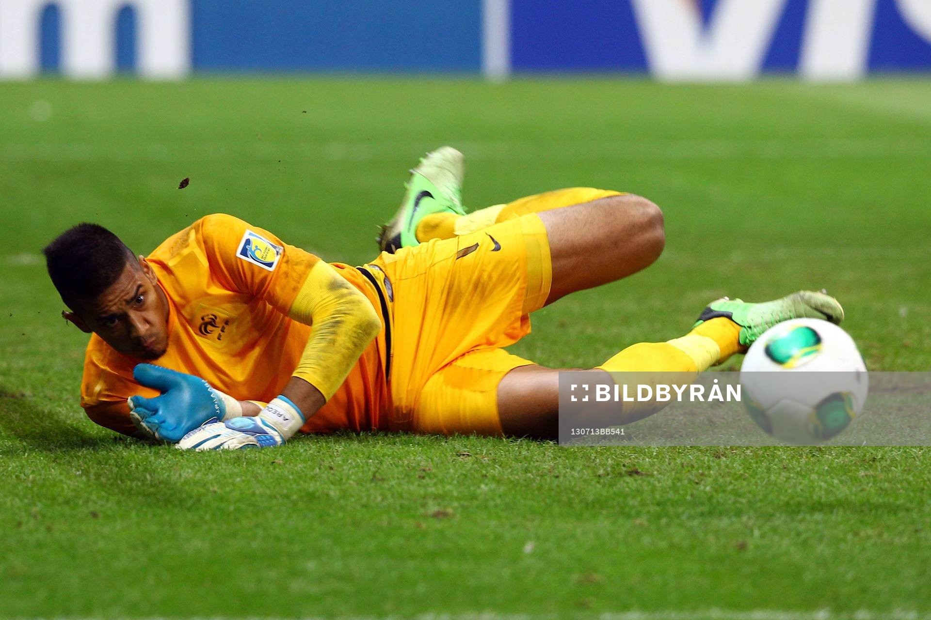  Fotboll, VM, U20, Final, Frankrike - Uruguay: Victoire de la France  - Arret de Alphonse Areola  - France Champion du Monde -  13.07.2013 - France / Uruguay - Finale de la  Coupe du Monde des U20 2013 -Istanbul