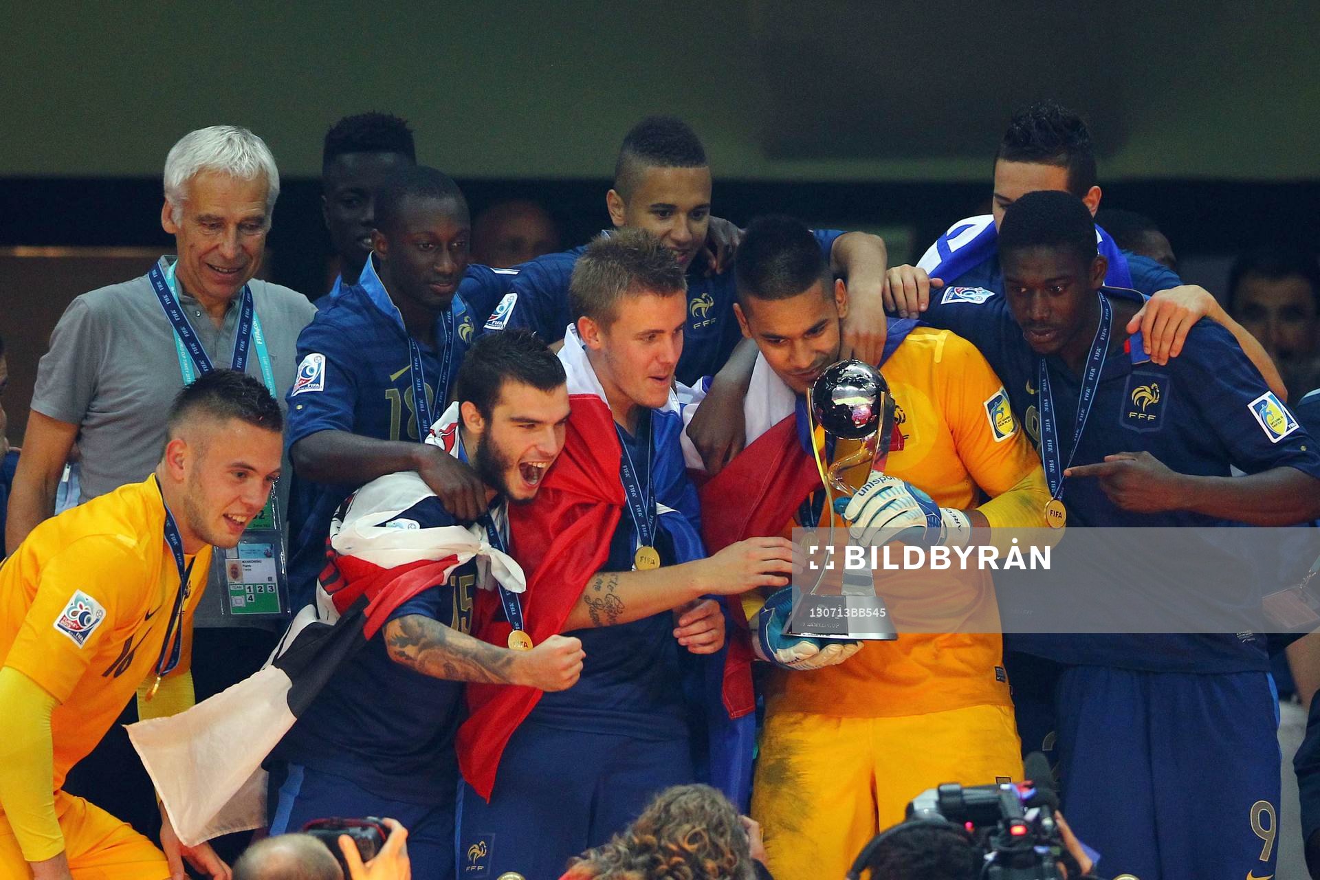  Fotboll, VM, U20, Final, Frankrike - Uruguay: Victoire de la France  / Alphonse Areola  - France Champion du Monde -  13.07.2013 - France / Uruguay - Finale de la  Coupe du Monde des U20 2013 -Istanbul