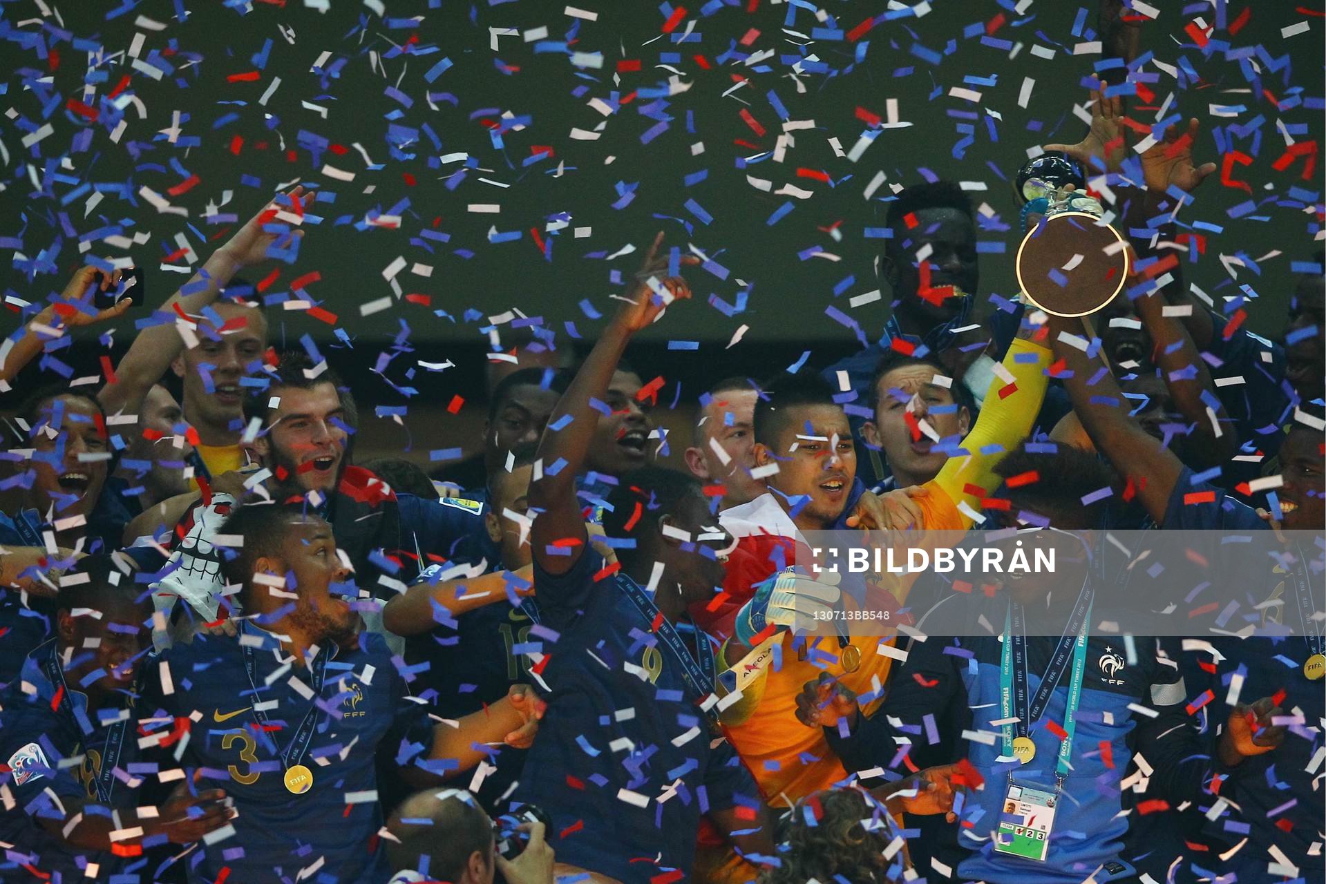  Fotboll, VM, U20, Final, Frankrike - Uruguay: Victoire de la France  / Alphonse Areola  - France Champion du Monde -  13.07.2013 - France / Uruguay - Finale de la  Coupe du Monde des U20 2013 -Istanbul