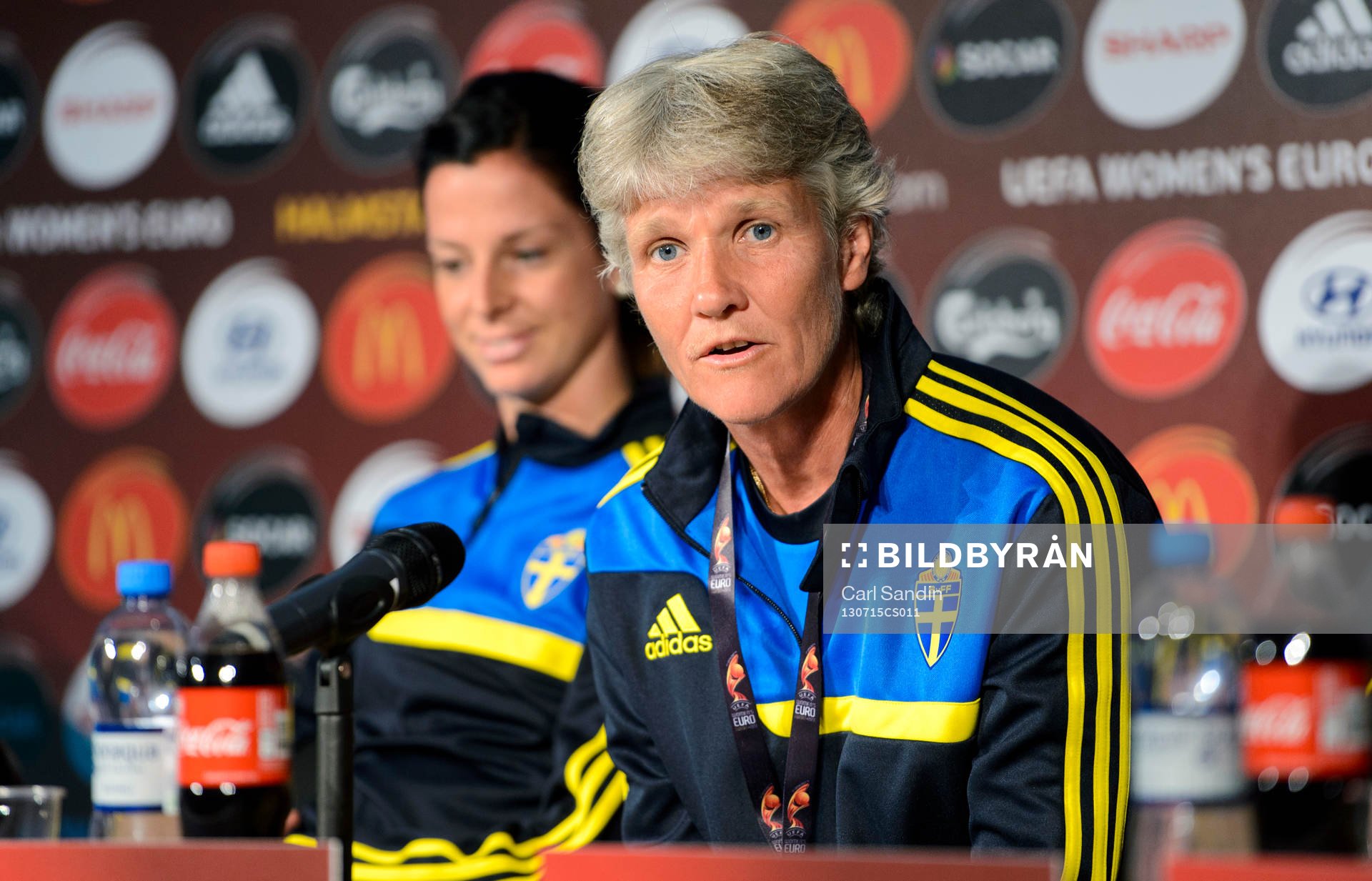 Sveriges förbundskapten Pia Sundhage svarar på frågor
