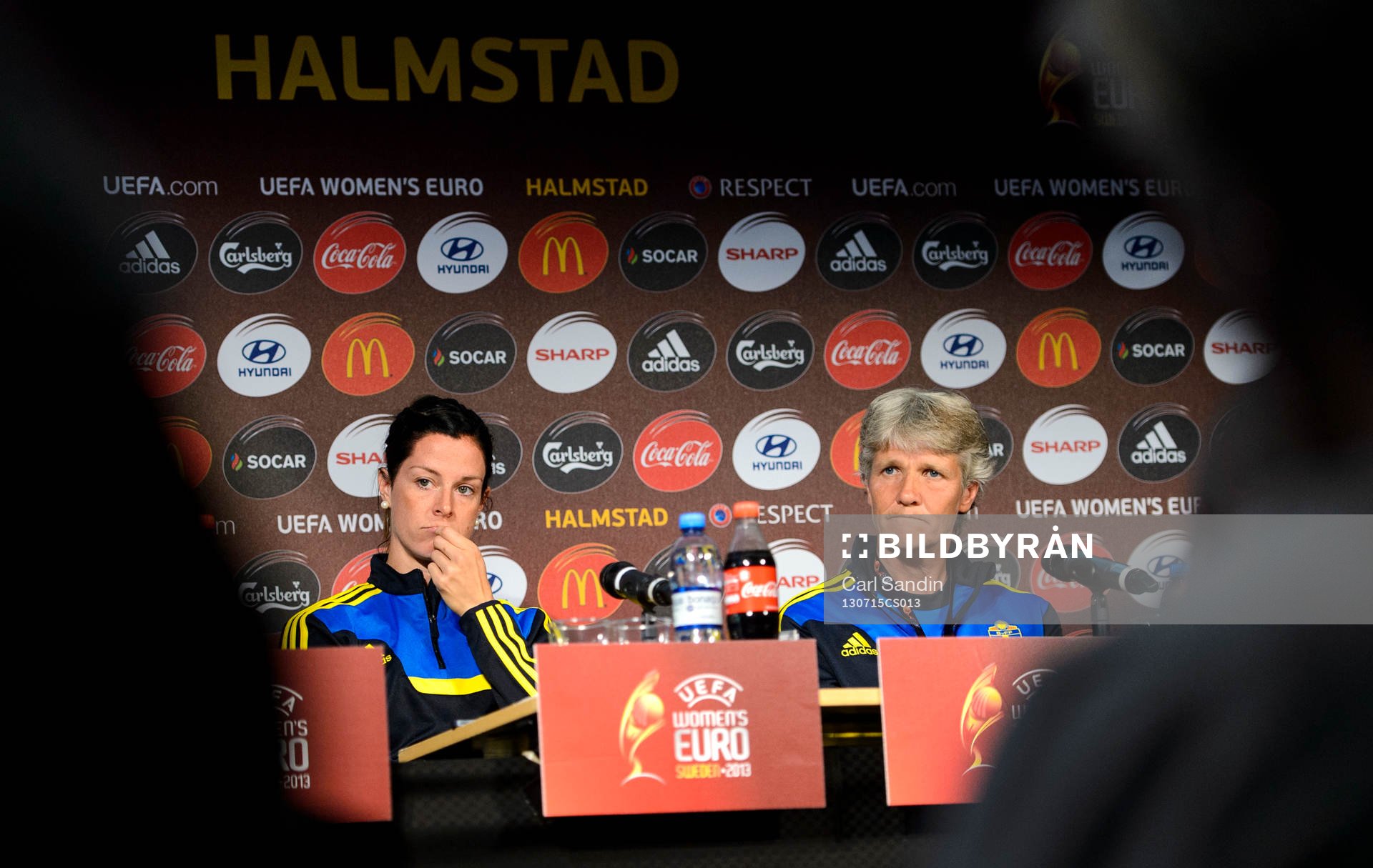 Sveriges Lotta Schelin och förbundskapten Pia Sundhage
