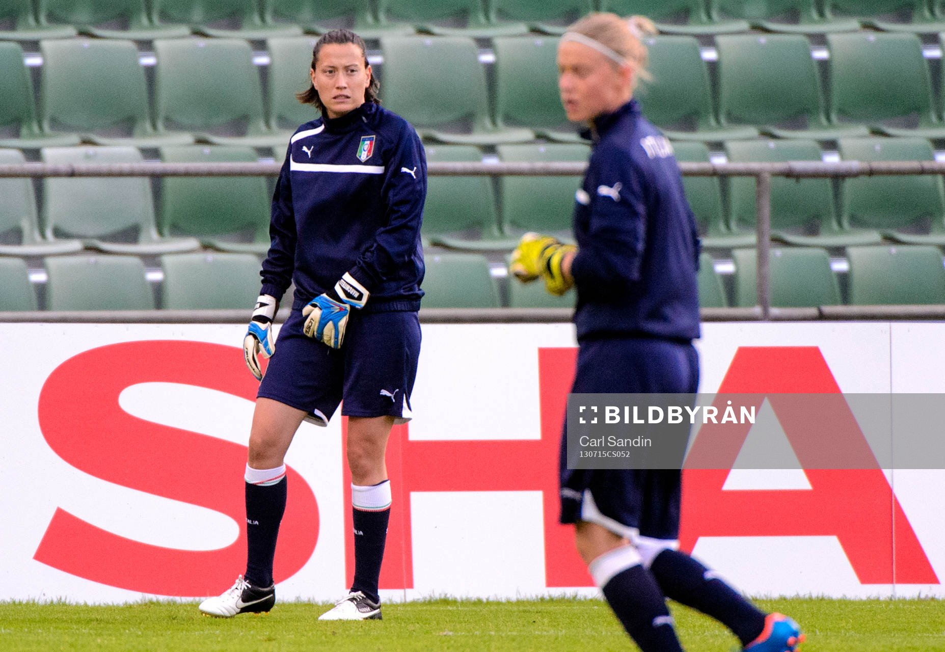 Italiens målvakt Chiara Marchitelli under träningen inför matchen mot Sverige i dam-EM 15 juli 2013 i Halmstad.