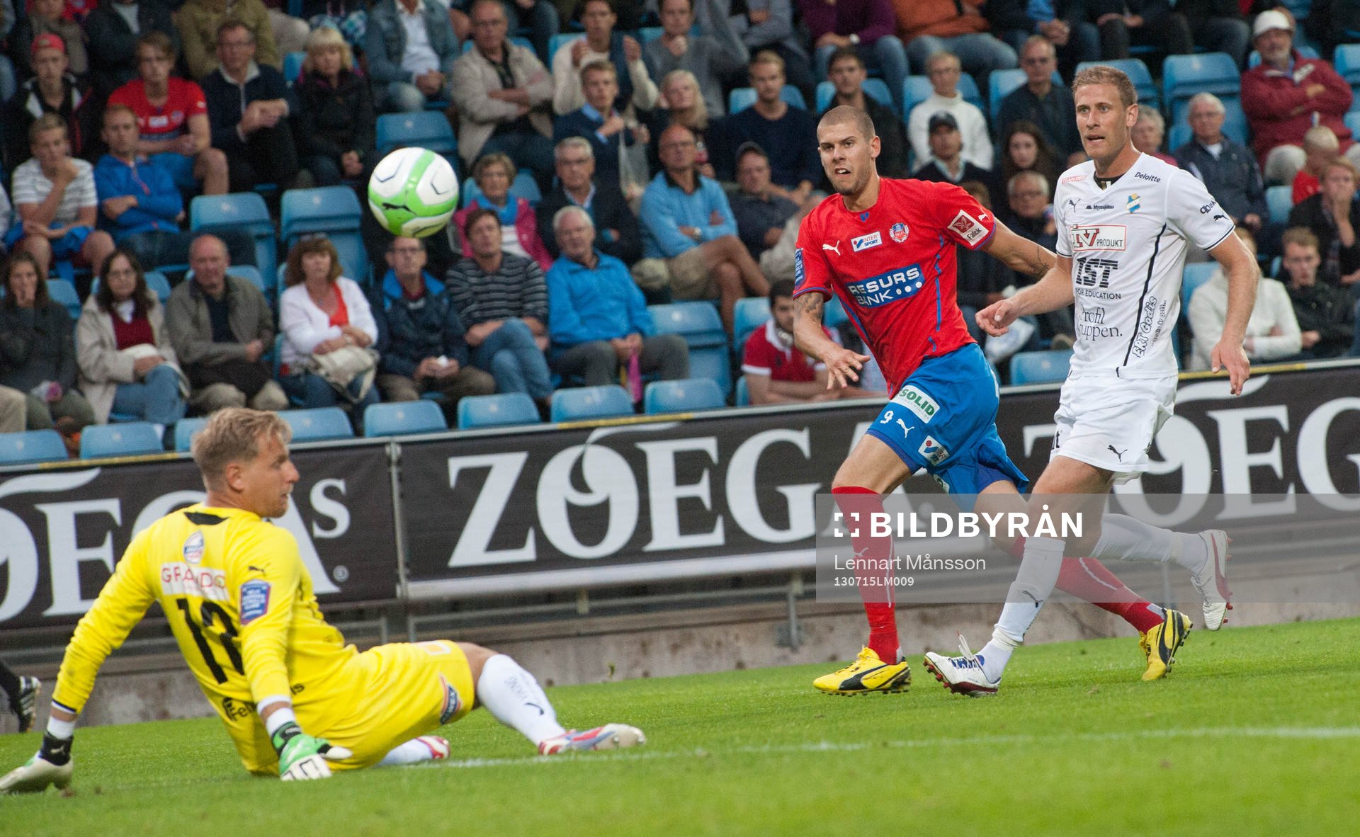 Robin Simovic, Helsingborg, friläge mot Alexander Nadj,