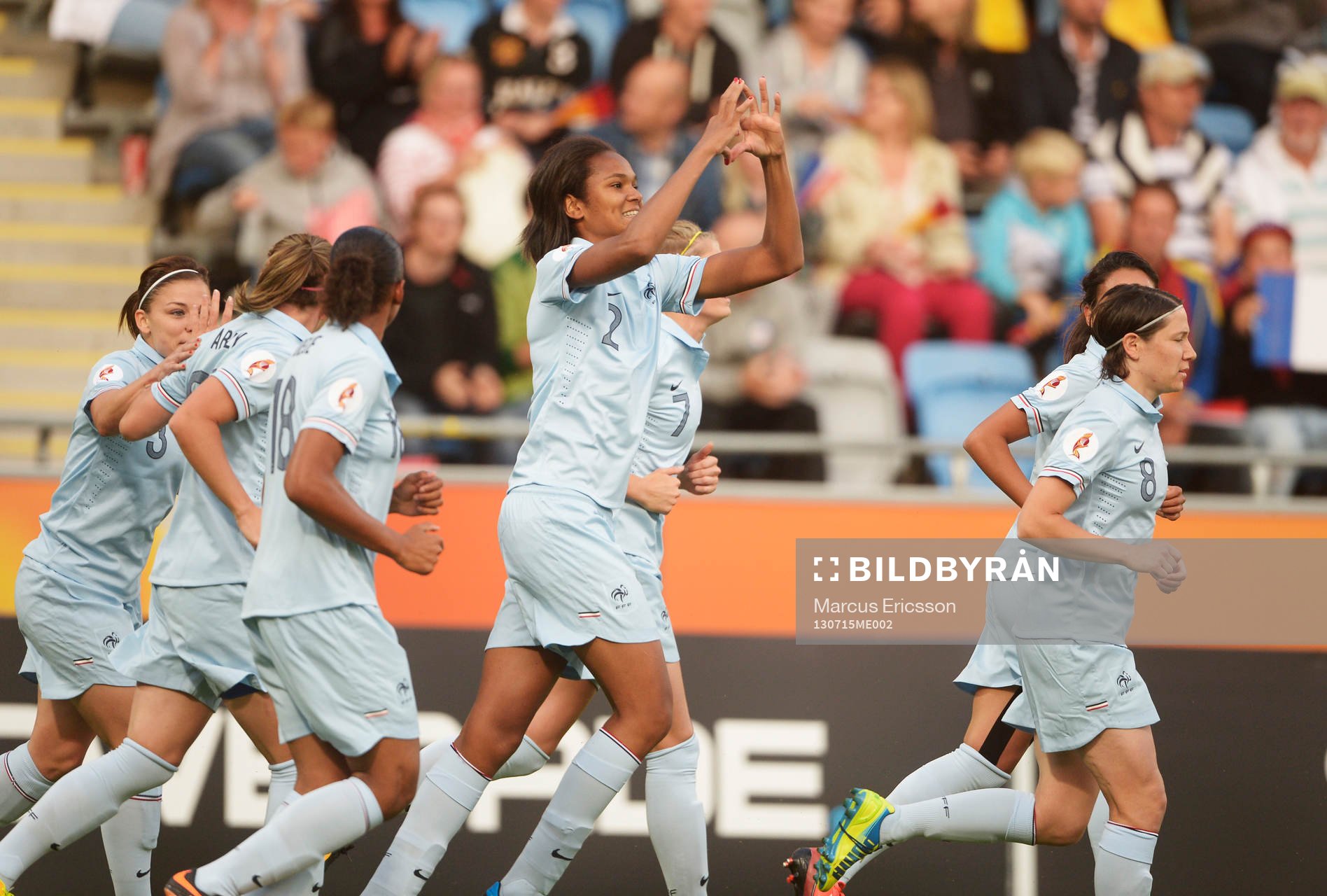 Franrkrikes Wendie Renard jublar