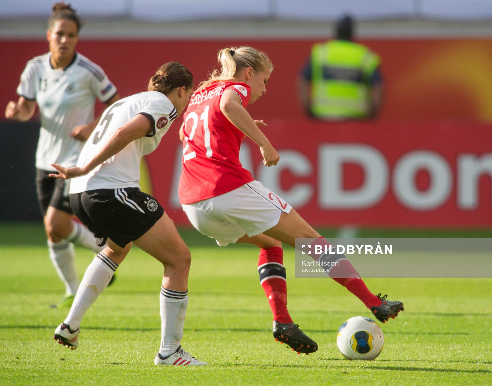 Annike Krahn, tyskland, Ada Hegerberg, Norge