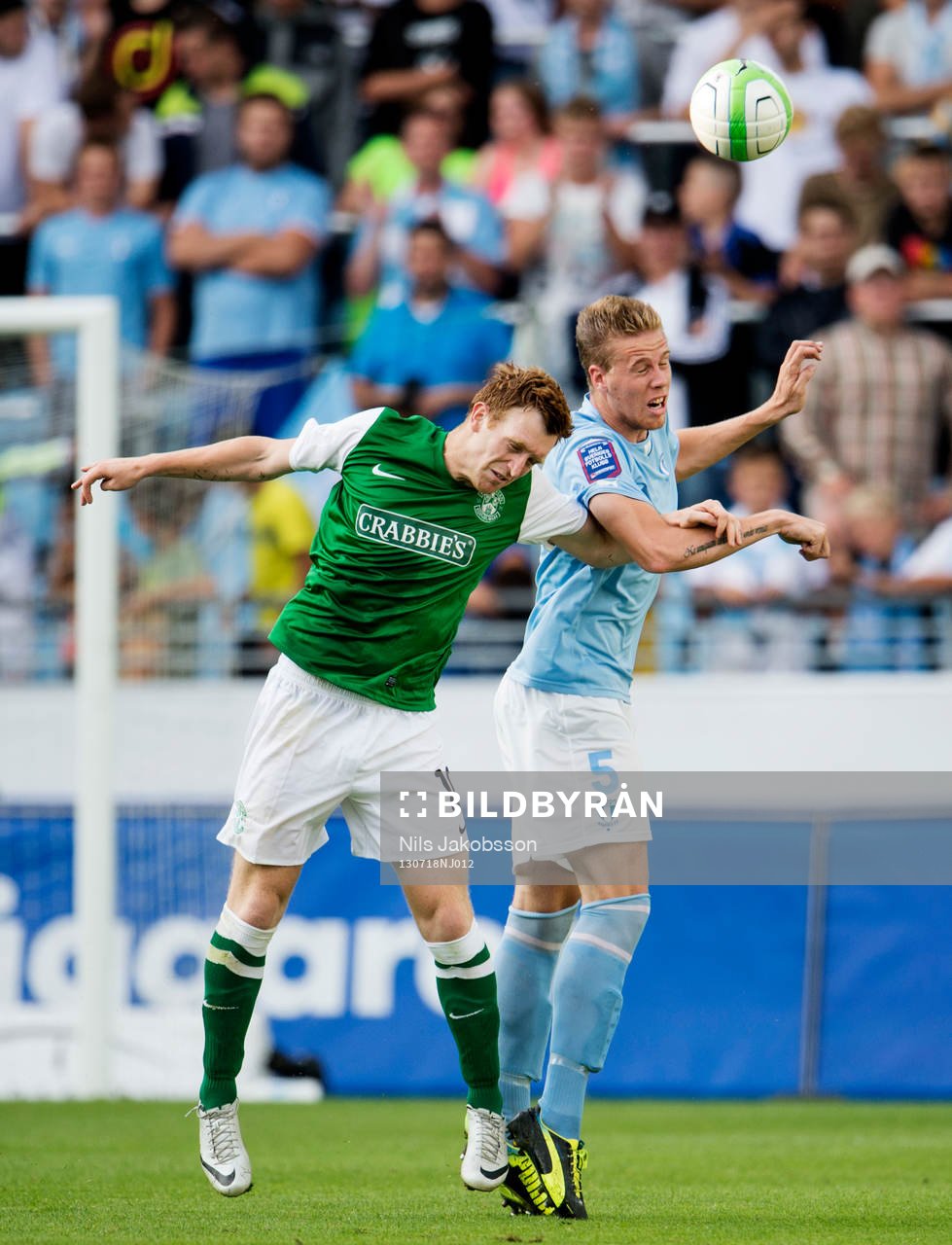 Hibernian FCs Liam Craig och Malmö FFs Pontus Jansson