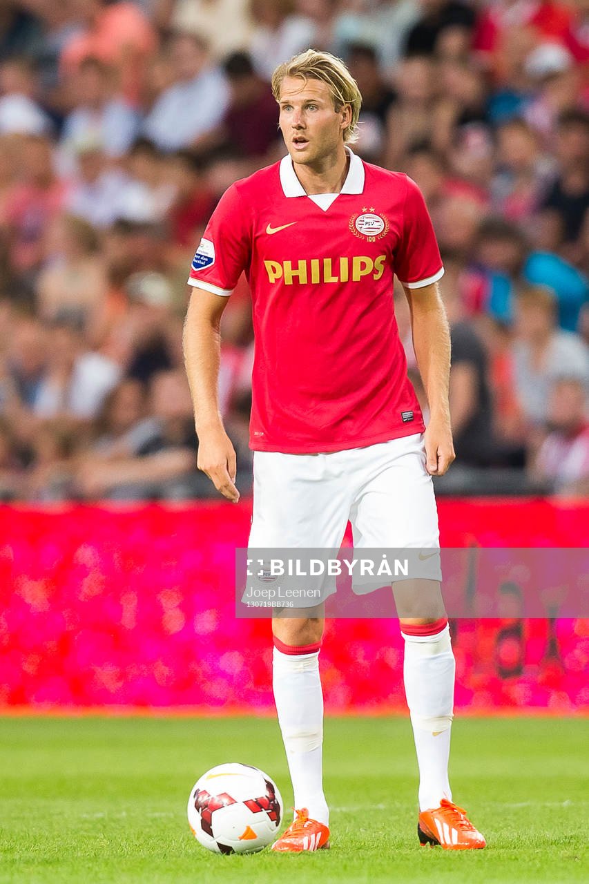 EINDHOVEN, afscheid Mark van Bommel, PSV - Team Bommel,