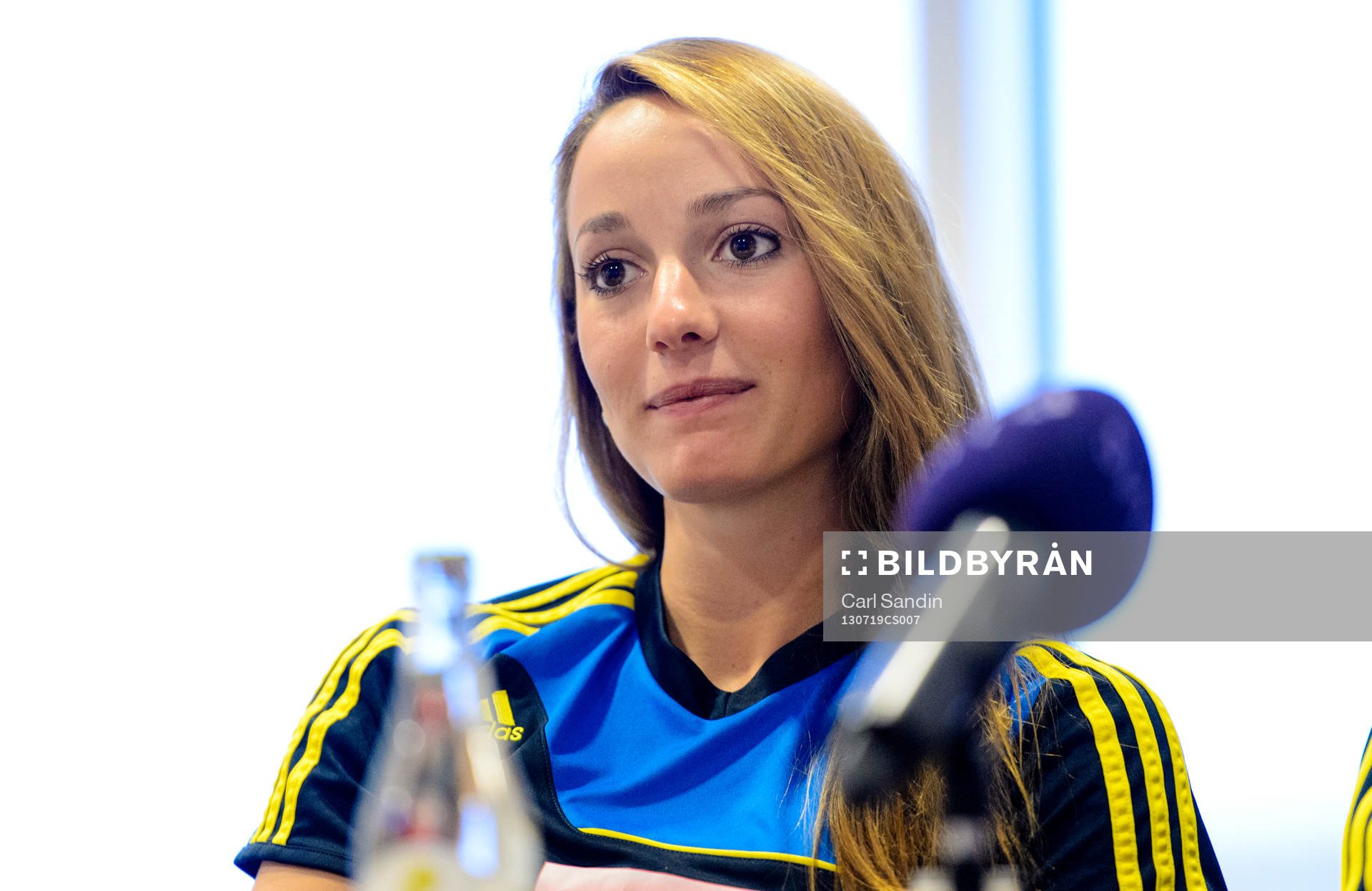 Sveriges Kosovare Asllani