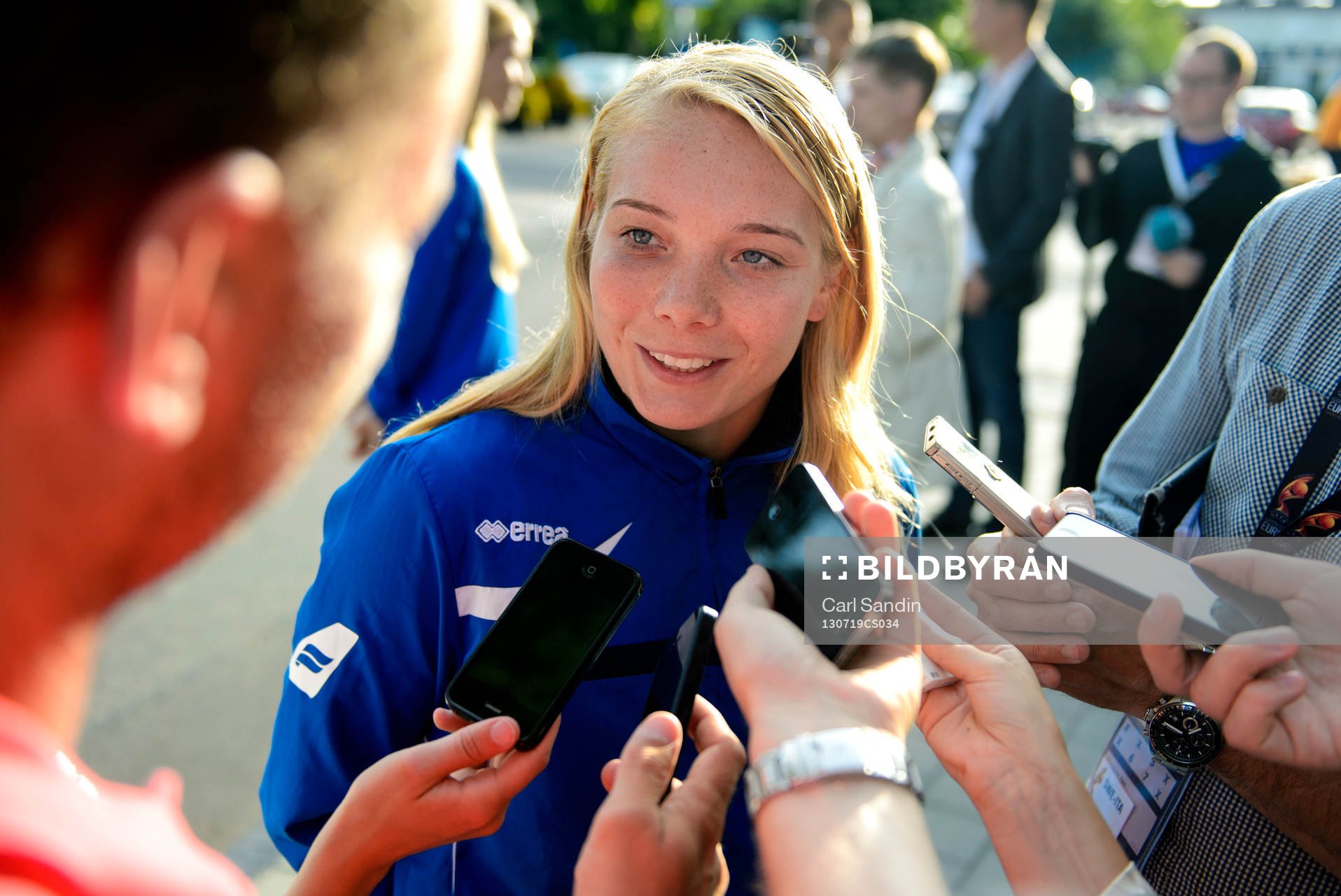 Islands Margret Lara Vidarsdottir blir intervjuad
