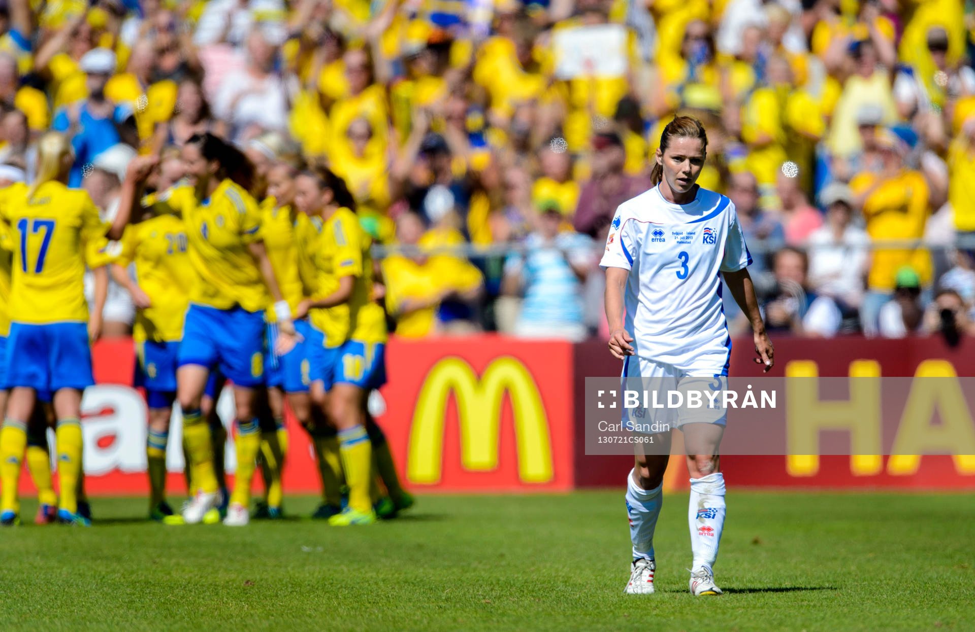 Islands Olina Vidarsdottir deppar