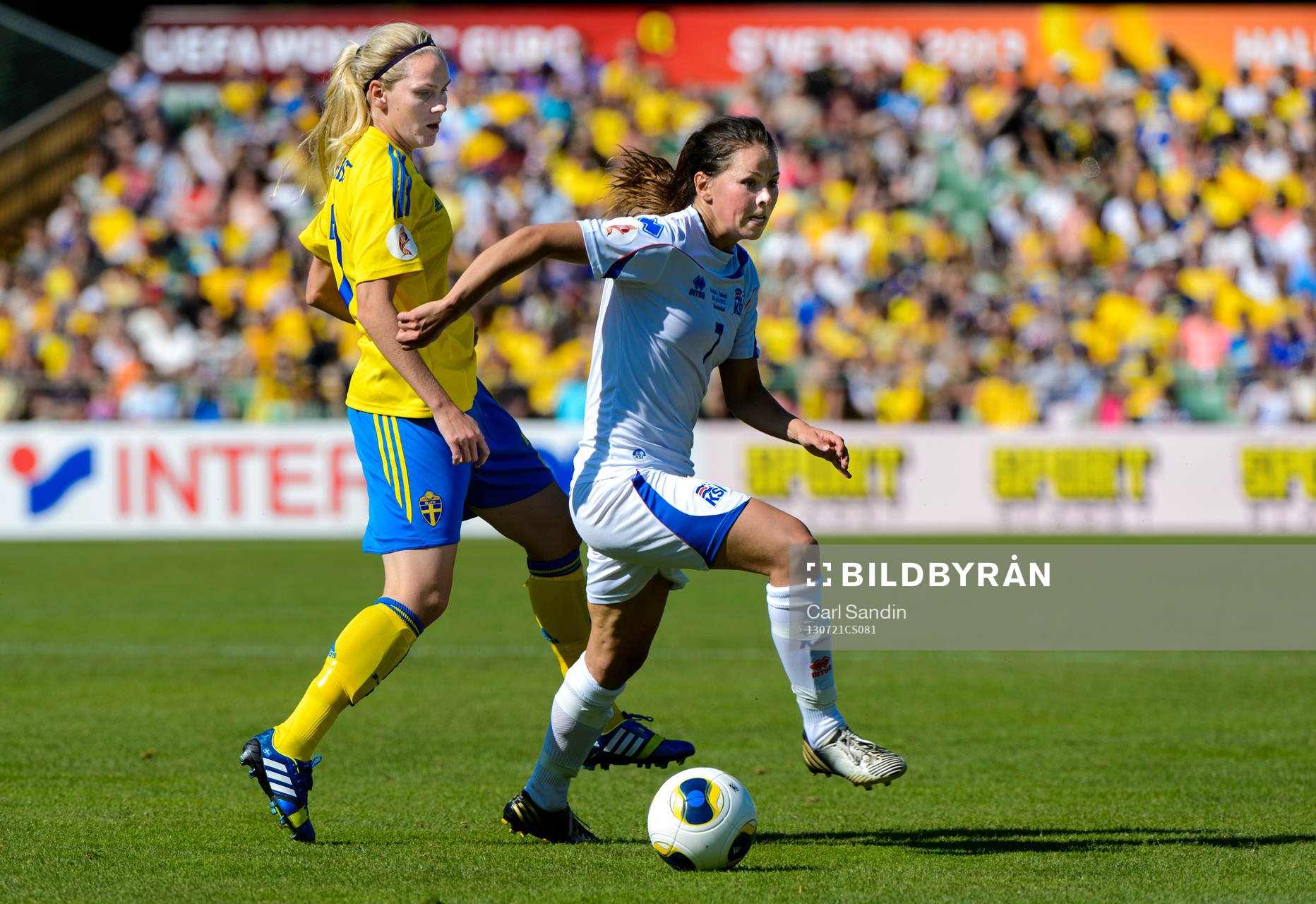 närkamp mellan Sveriges Lisa Dahlkvist och Islands Sara