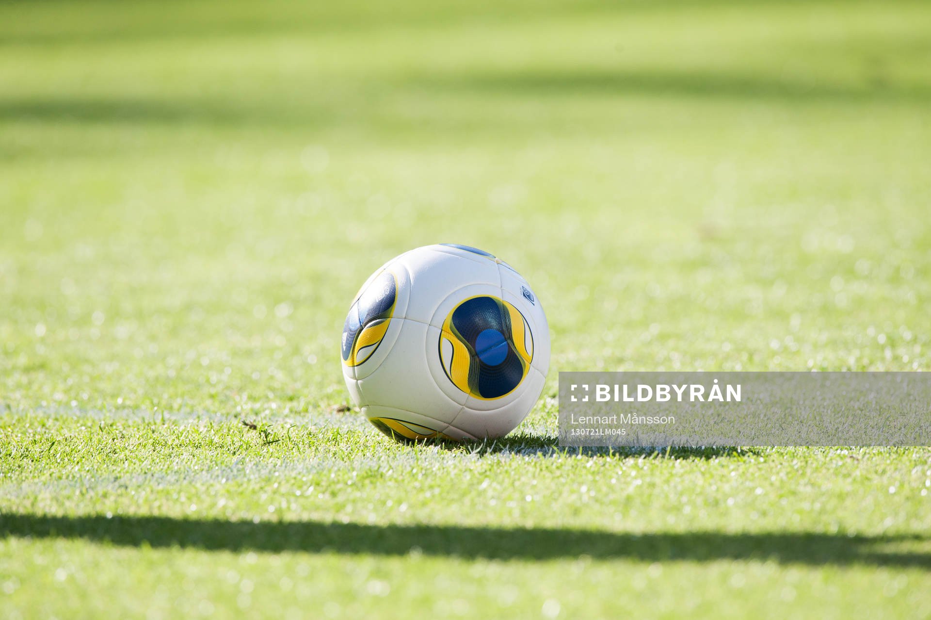 Fotboll, gräs, EM-bollen