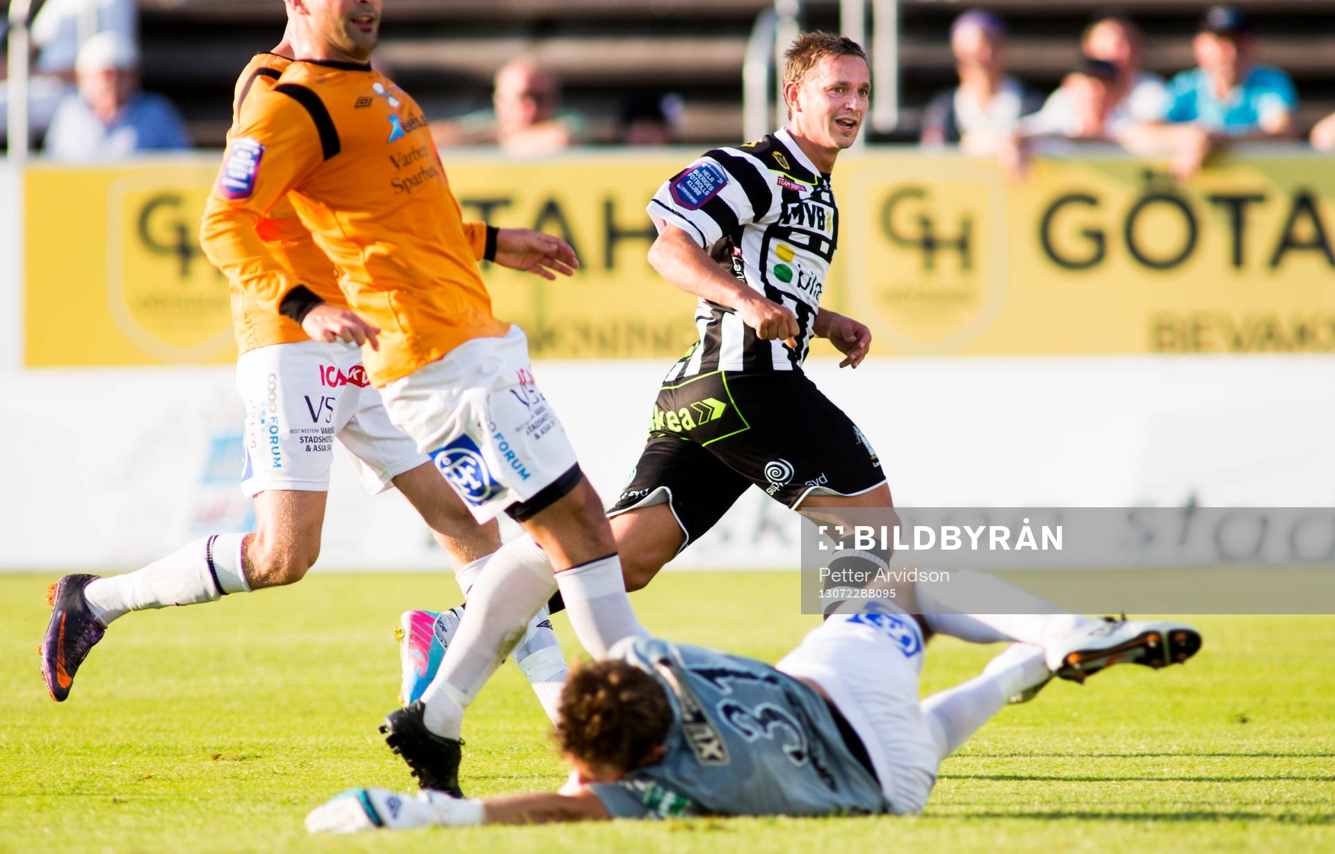 Landskronas Fredrik Olsson gör 4-0 i fotbollsmatchen i