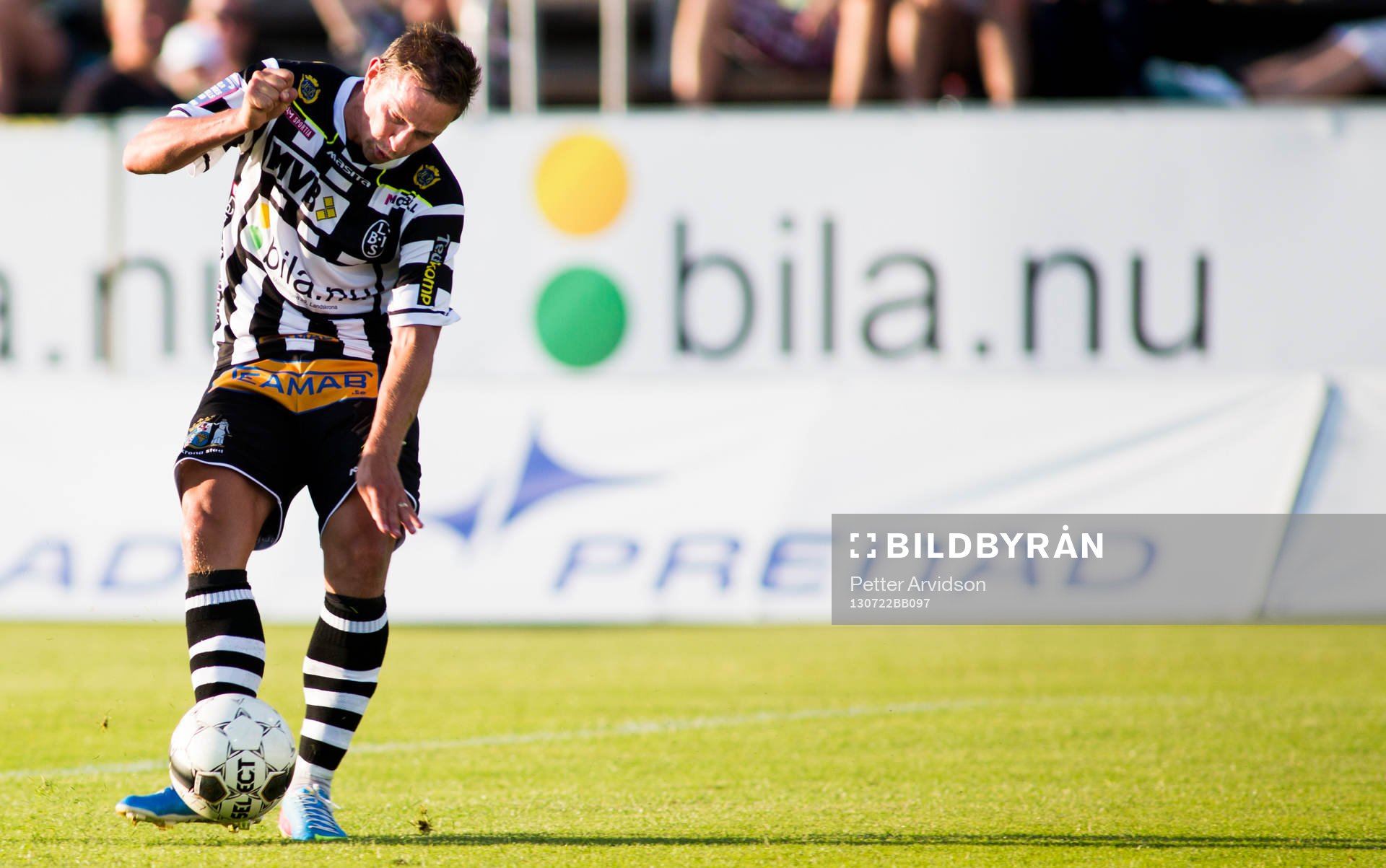 Landskronas Fredrik Olsson gör 4-0 i fotbollsmatchen i