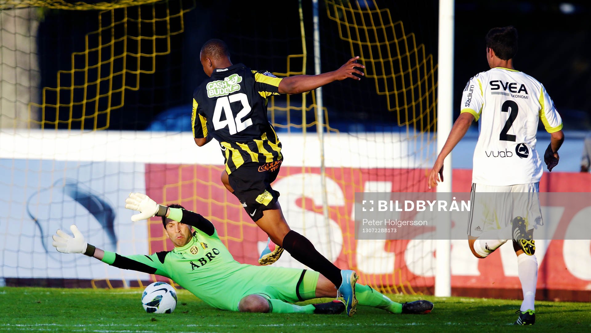 Mål 2-3 av Häckens Carlos Strandberg i matchen mellan