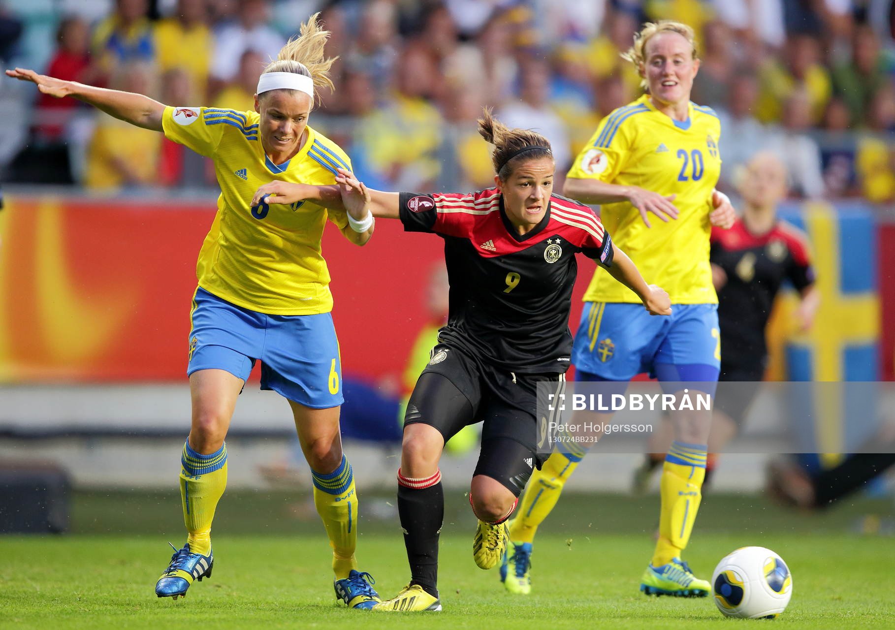 Sveriges Sara Thunebro, Tysklands Lena Lotzen och Sveriges