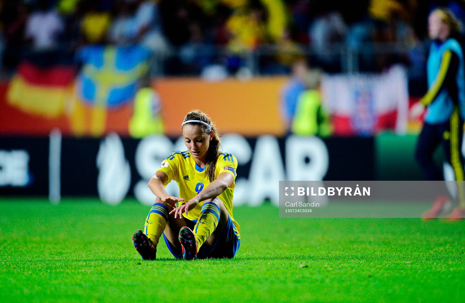 Sveriges Kosovare Asllani deppar
