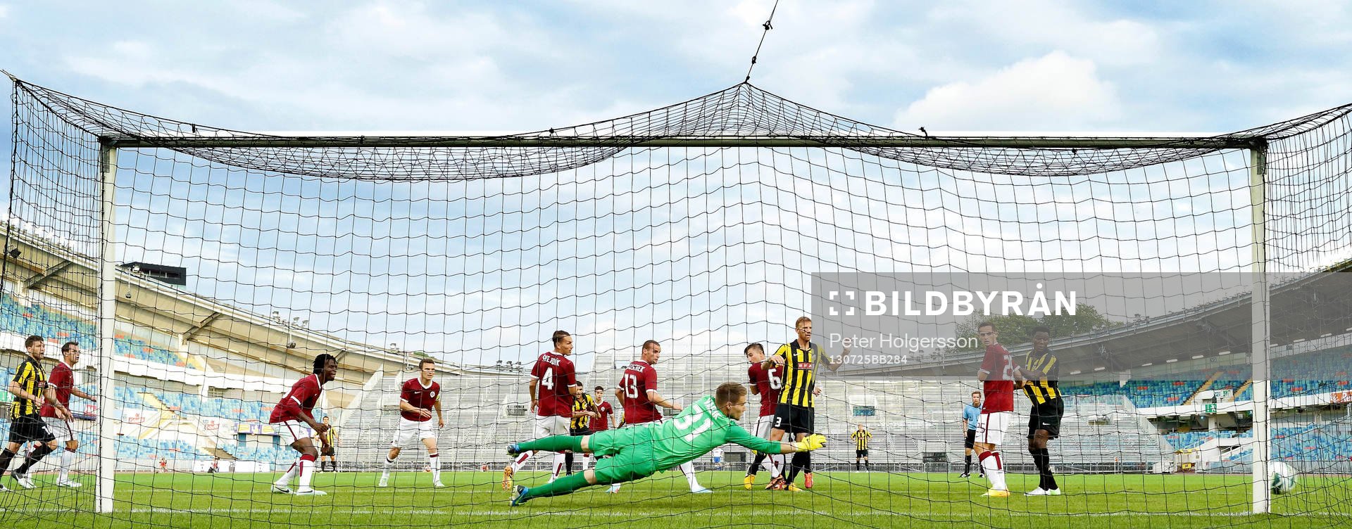NÅ†ra mÅíl fÅ°r HÅ†cken, Sparta Prags mÅílvakt