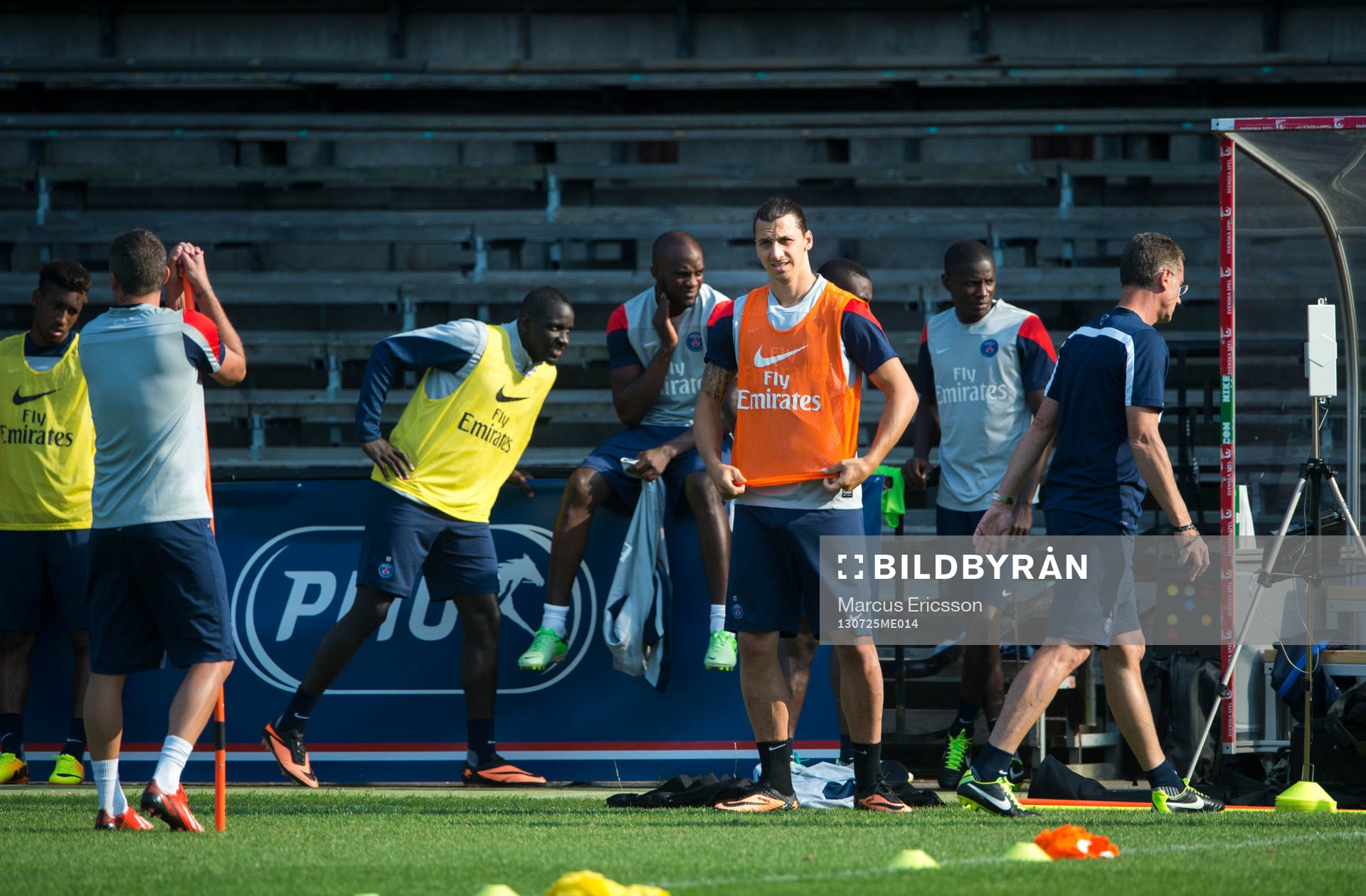 Paris Saint-Germain tränar på Södertstadion