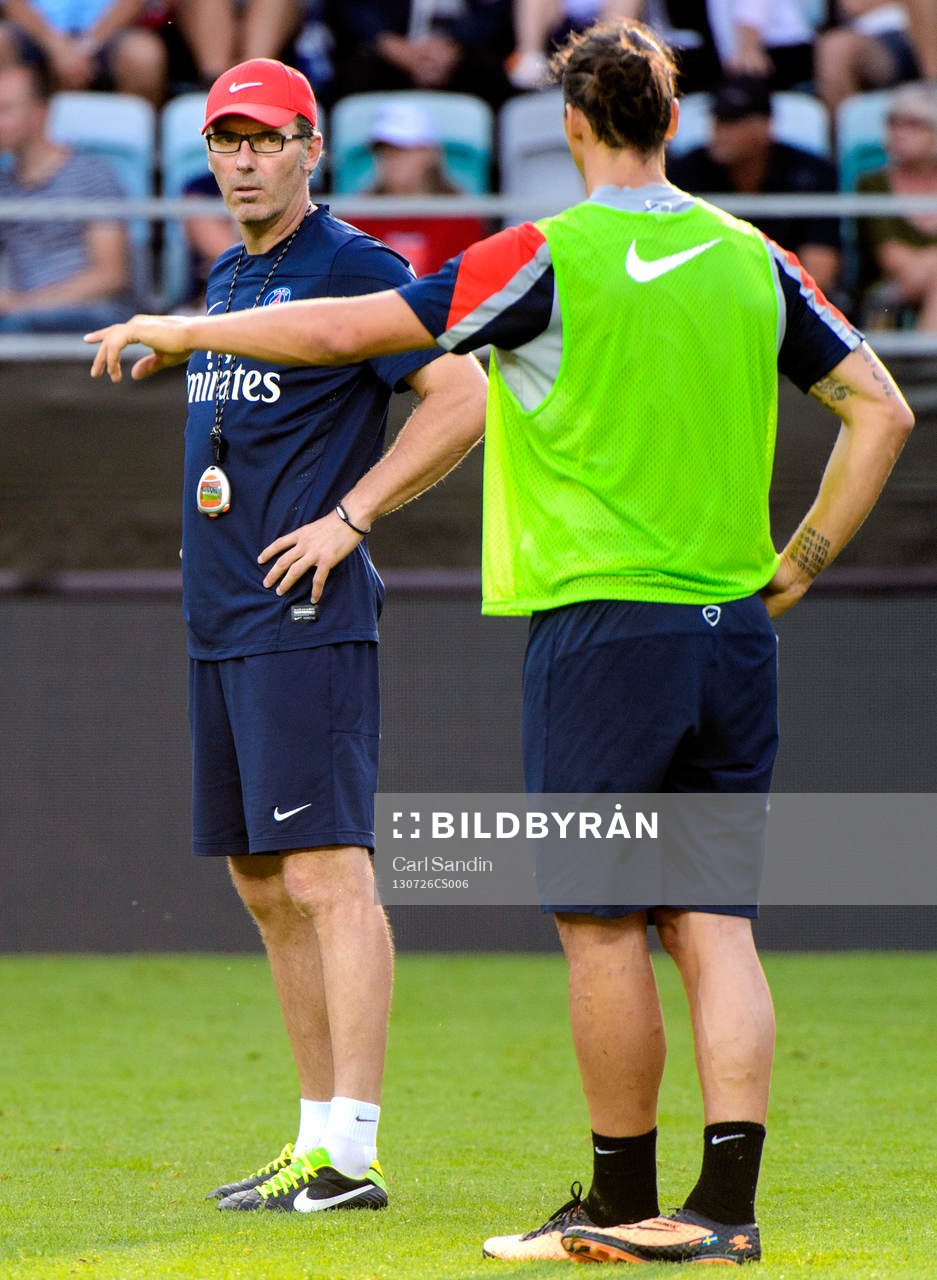 Paris Saint-Germains tränare Laurent Blanc och  Zlatan