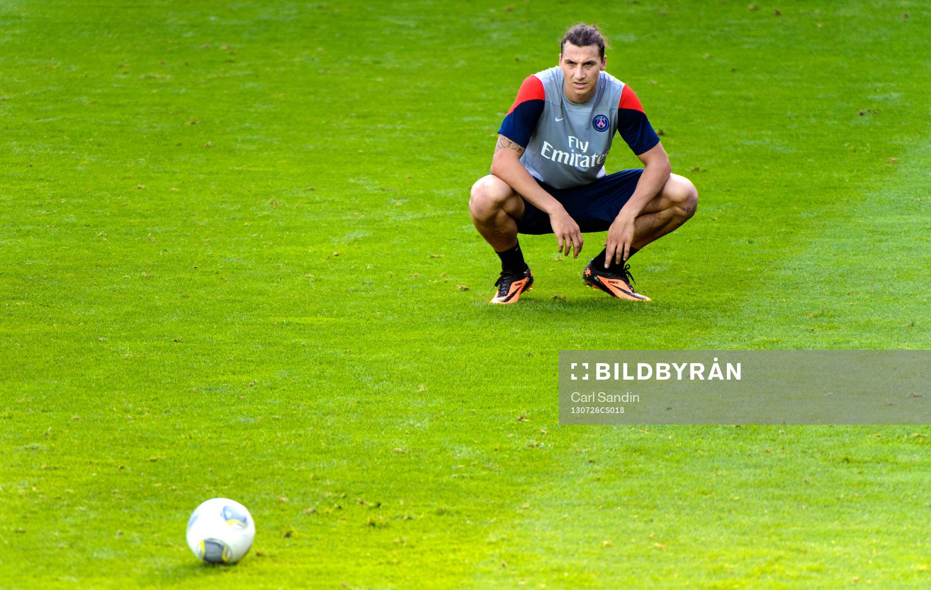 Zlatan Ibrahimovic sitter på huk