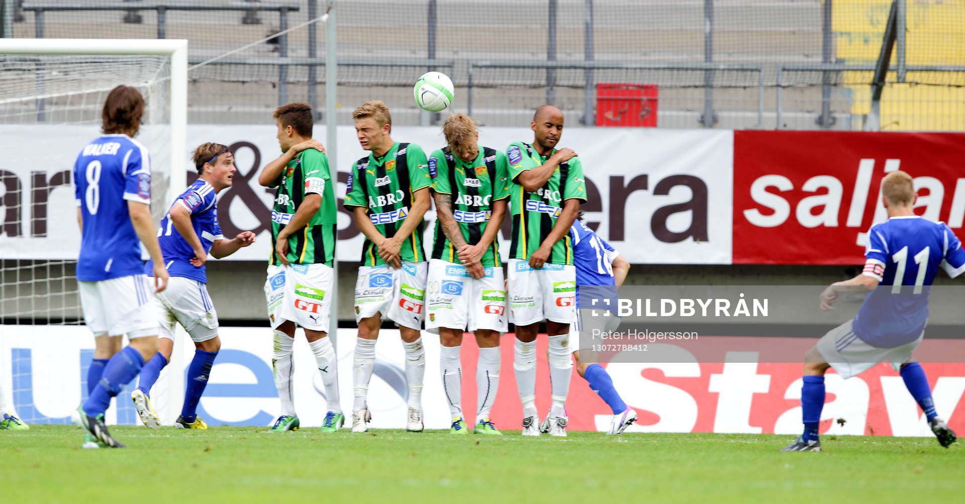 Ett till mål 3-2 av Sundsvalls Ari Freyr Skulason (till