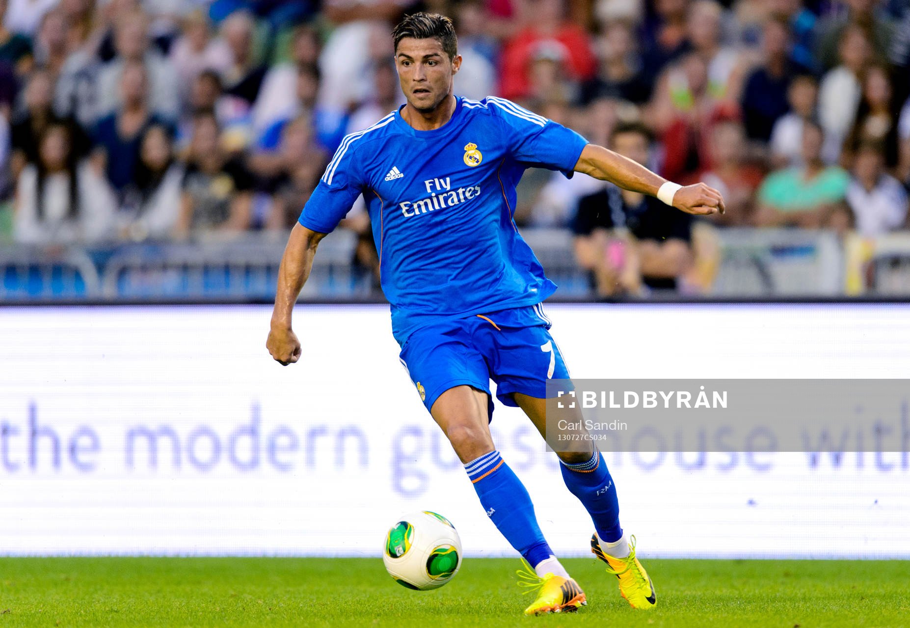 Real Madrids Cristiano Ronaldo med bollen