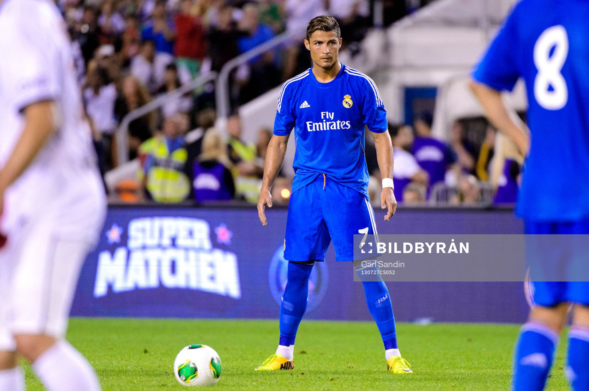 Real Madrids Cristiano Ronaldo gör sig redo att slå en